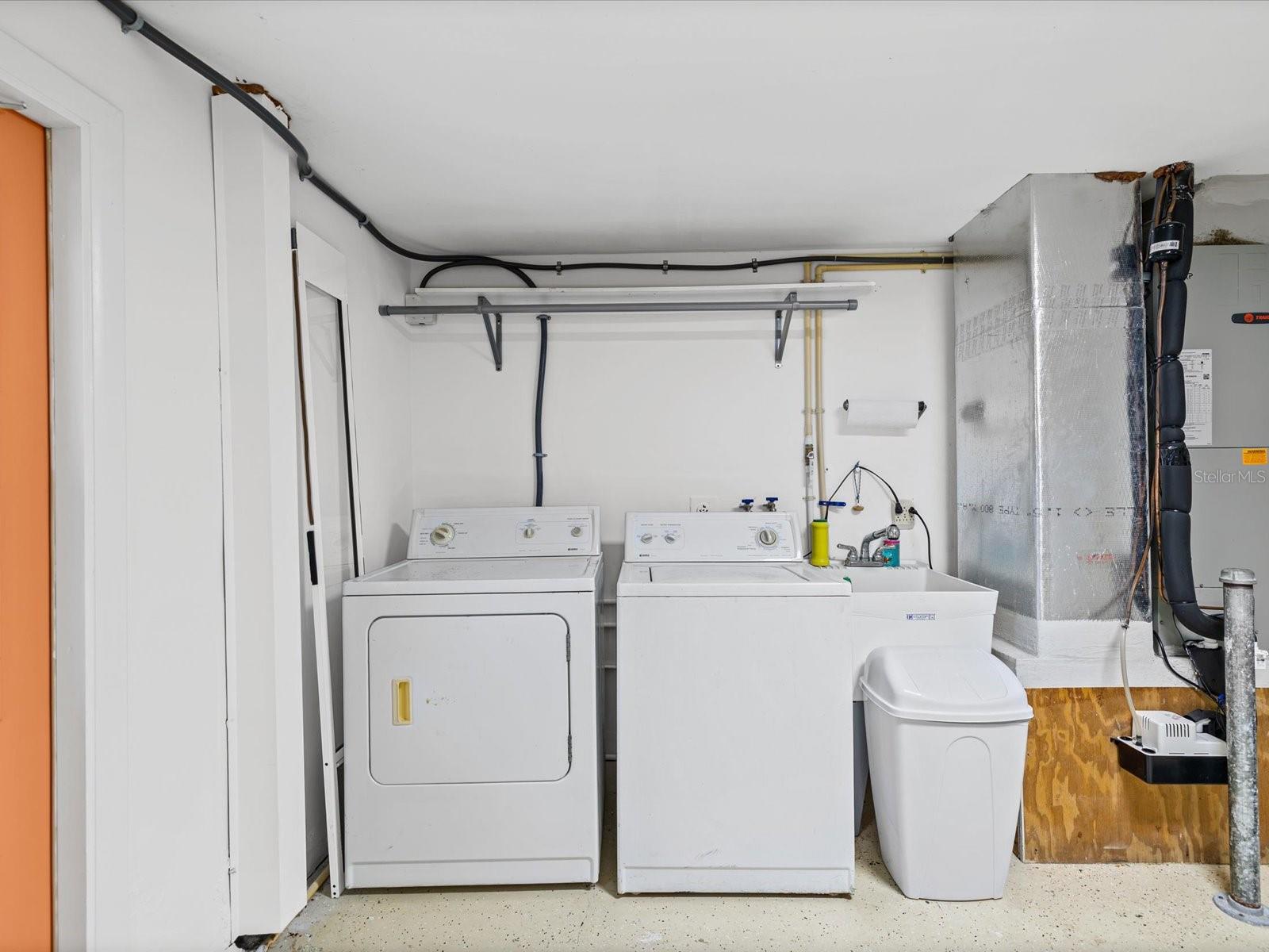 12612 4th Isle Property Photo 33