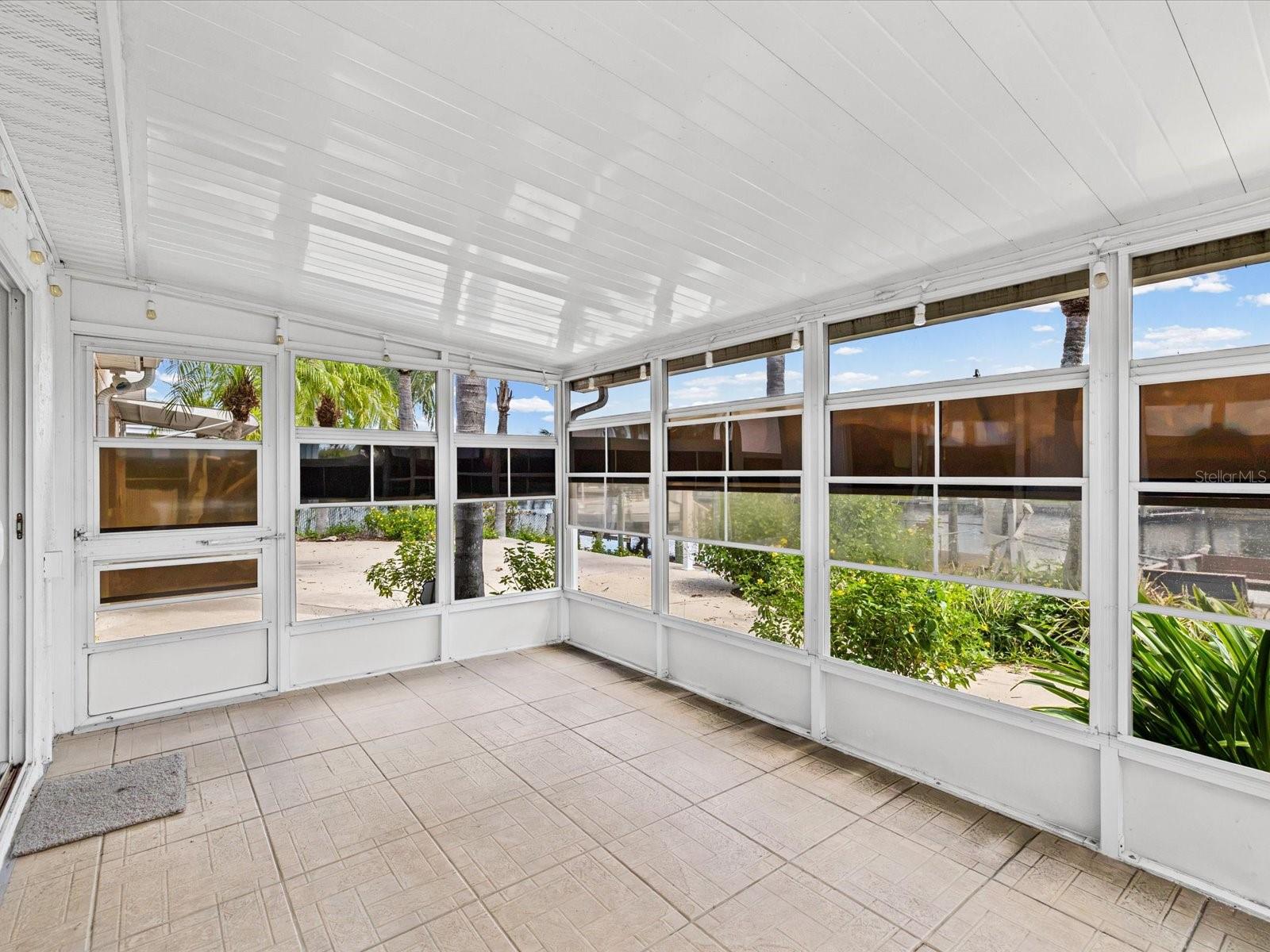 12612 4th Isle Property Photo 35