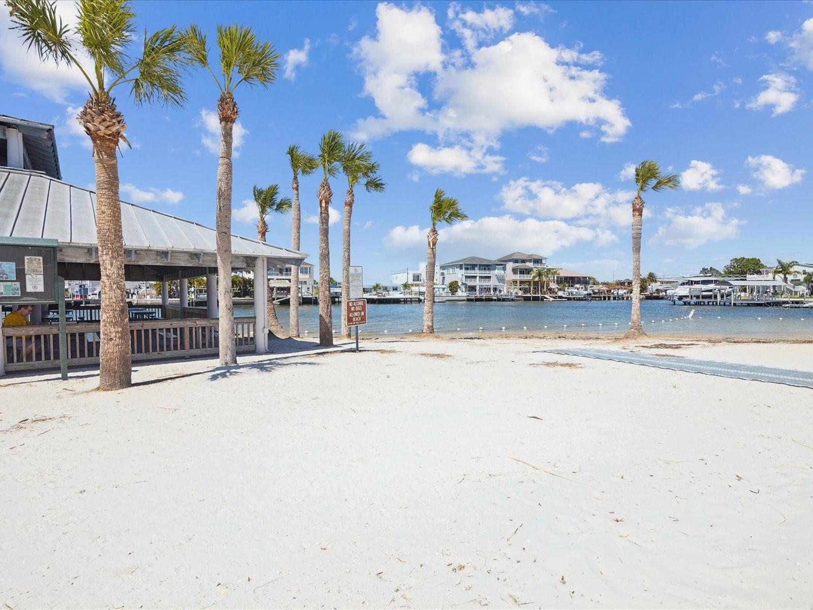 12612 4th Isle Property Photo 65