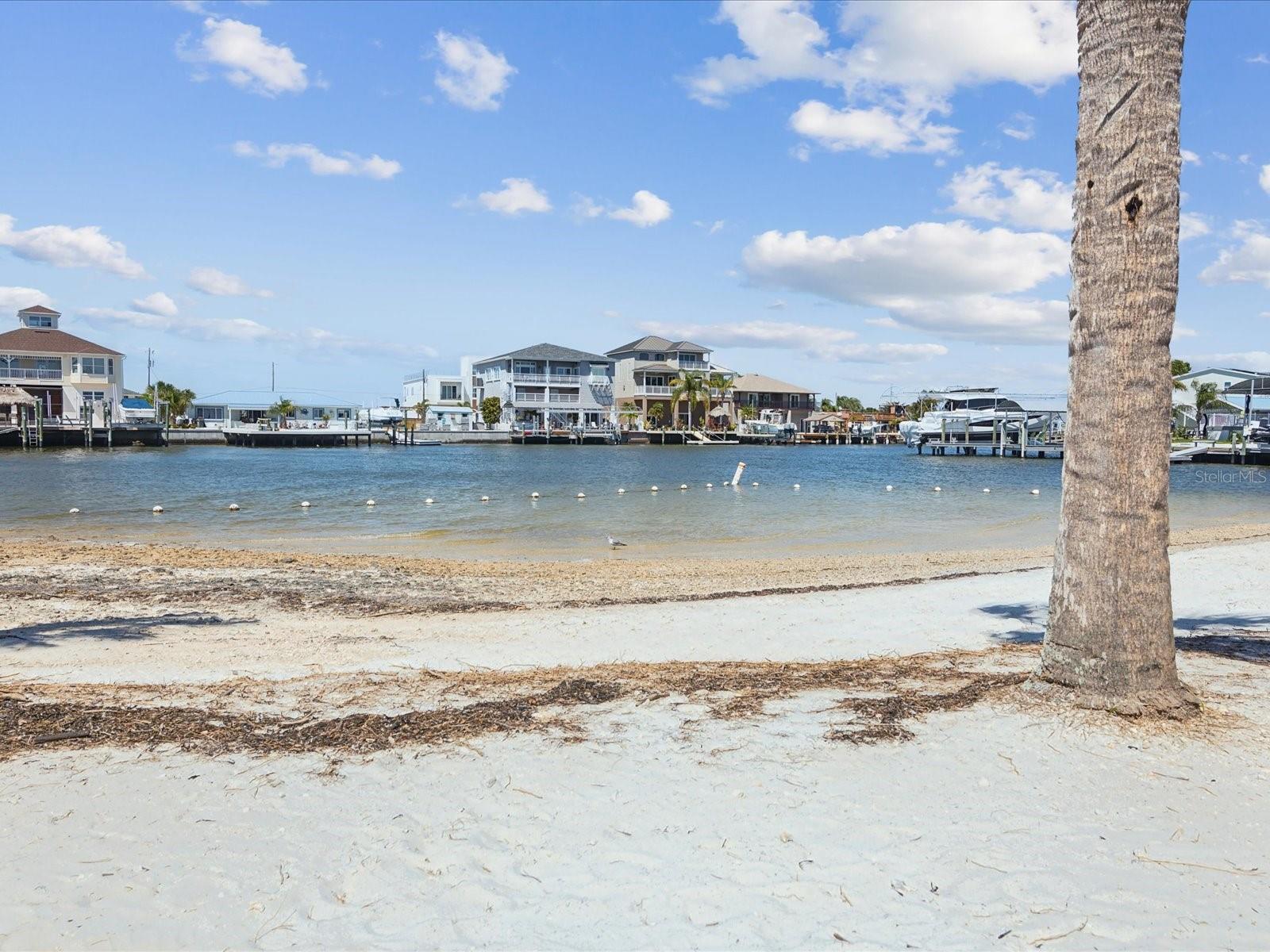 12612 4th Isle Property Photo 66