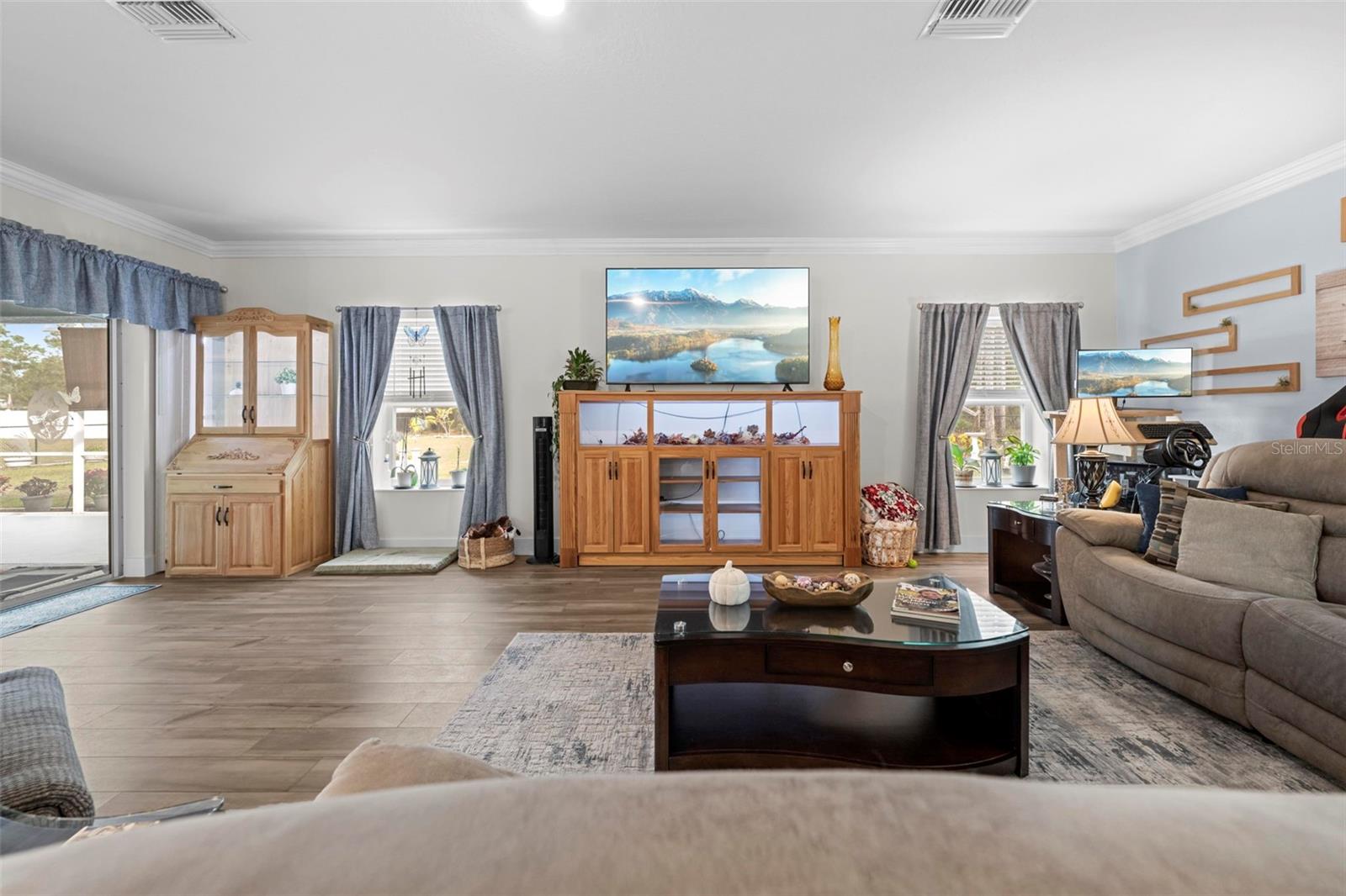 18062 Malibar Rd Property Photo 8