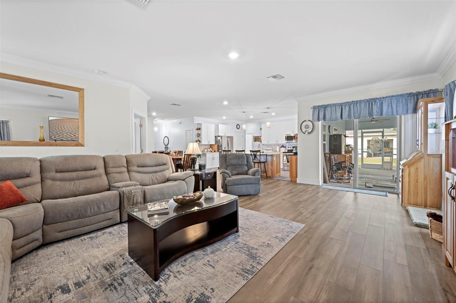 18062 Malibar Rd Property Photo 9