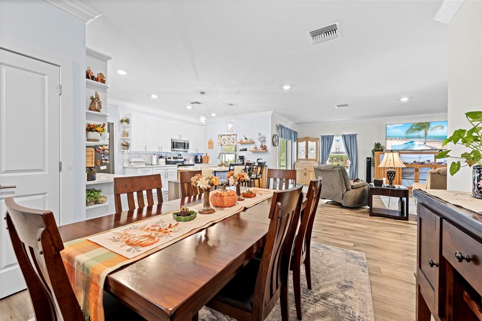 18062 Malibar Rd Property Photo 16