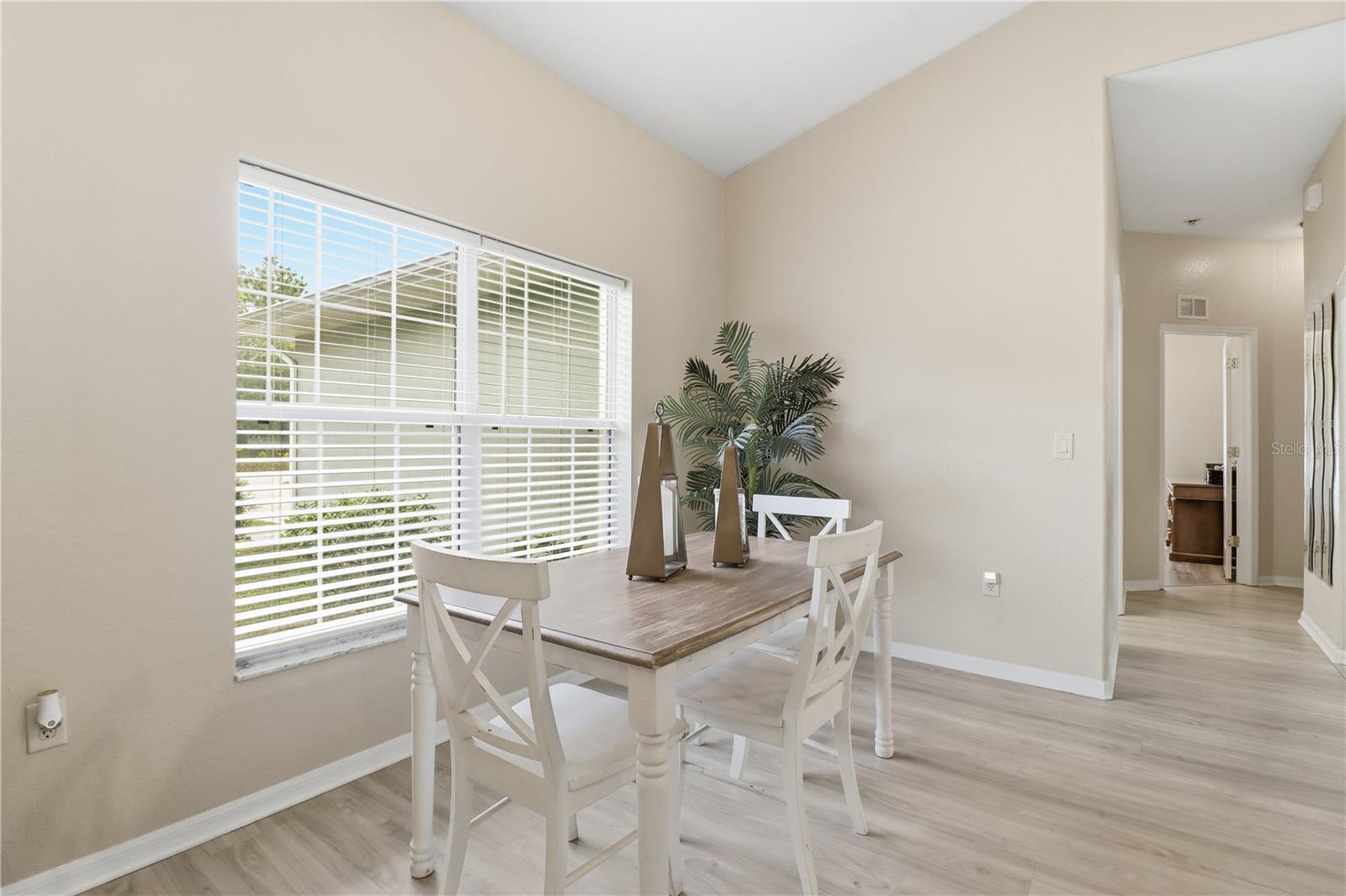 5638 W Paprika Loop Property Photo 7