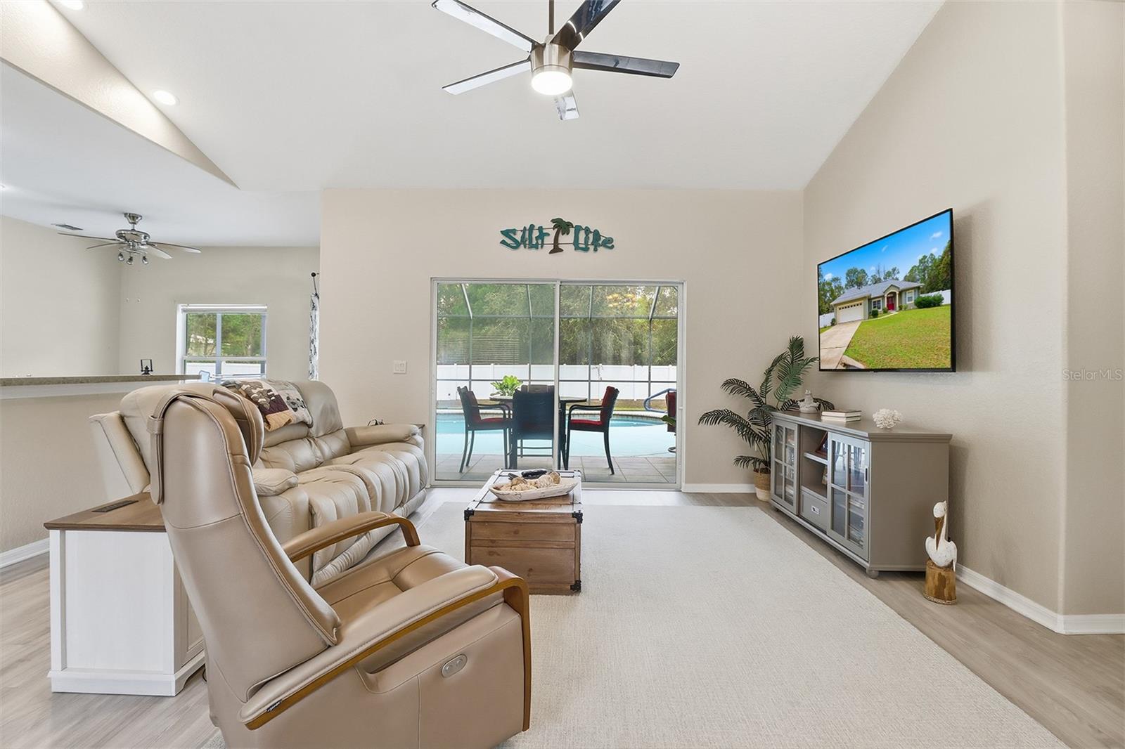 5638 W Paprika Loop Property Photo 9