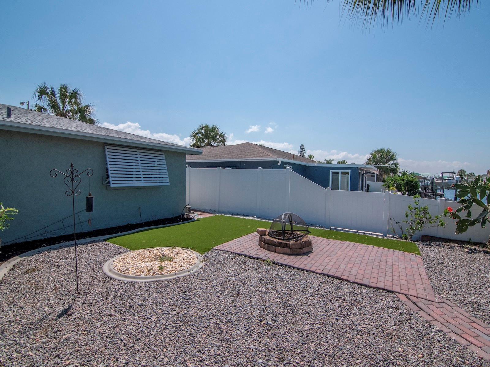 13615 Stacey Dr Property Photo 24