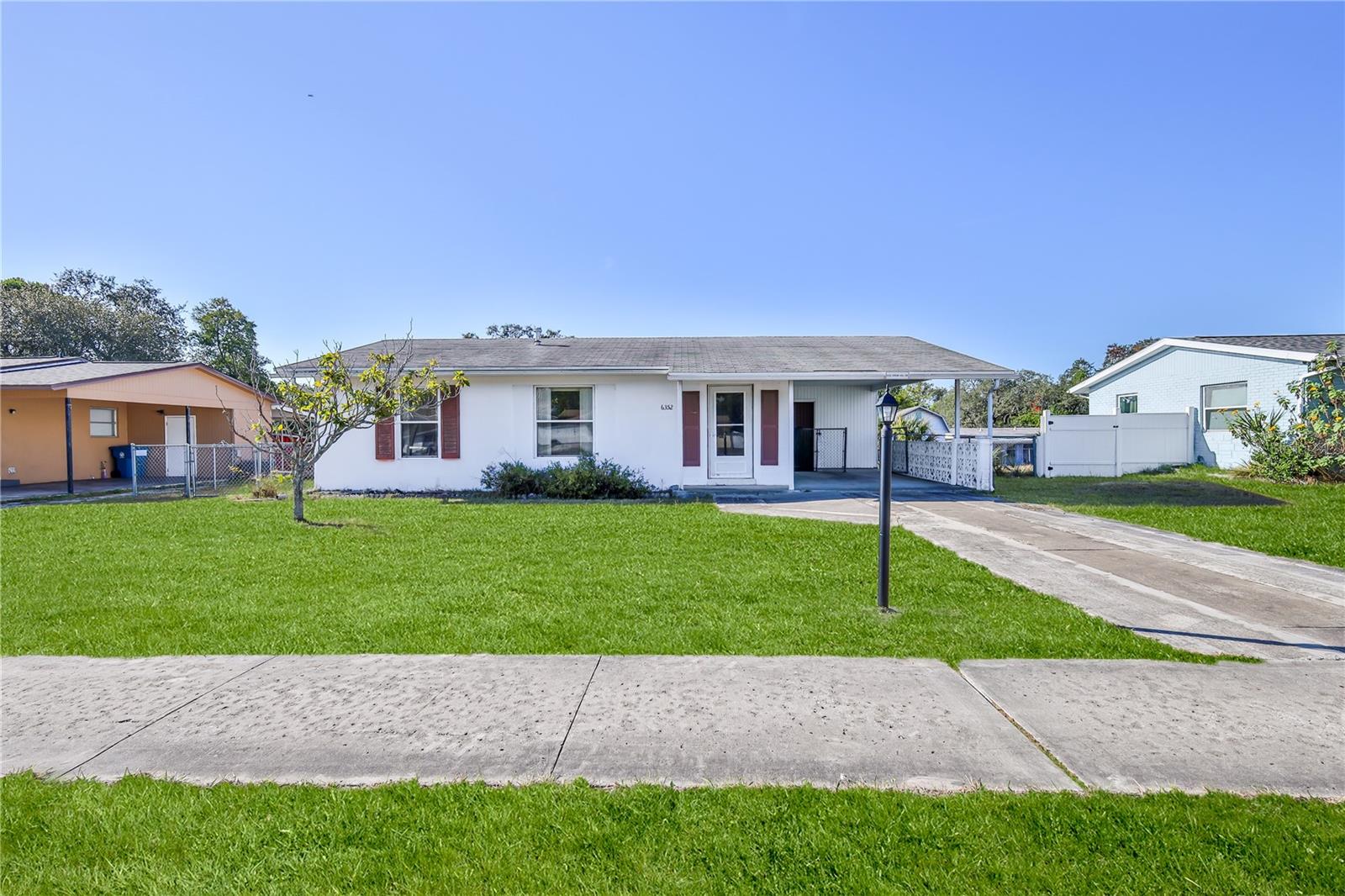 6352 Spring Hill Dr Property Photo 4
