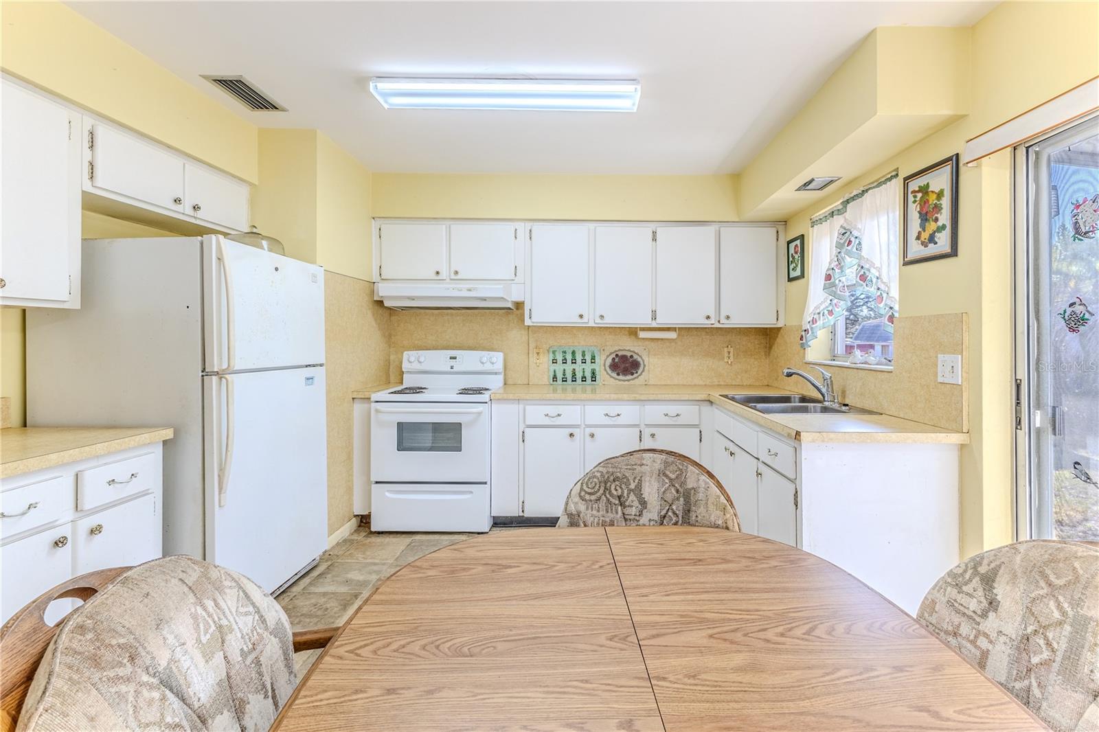 6352 Spring Hill Dr Property Photo 13
