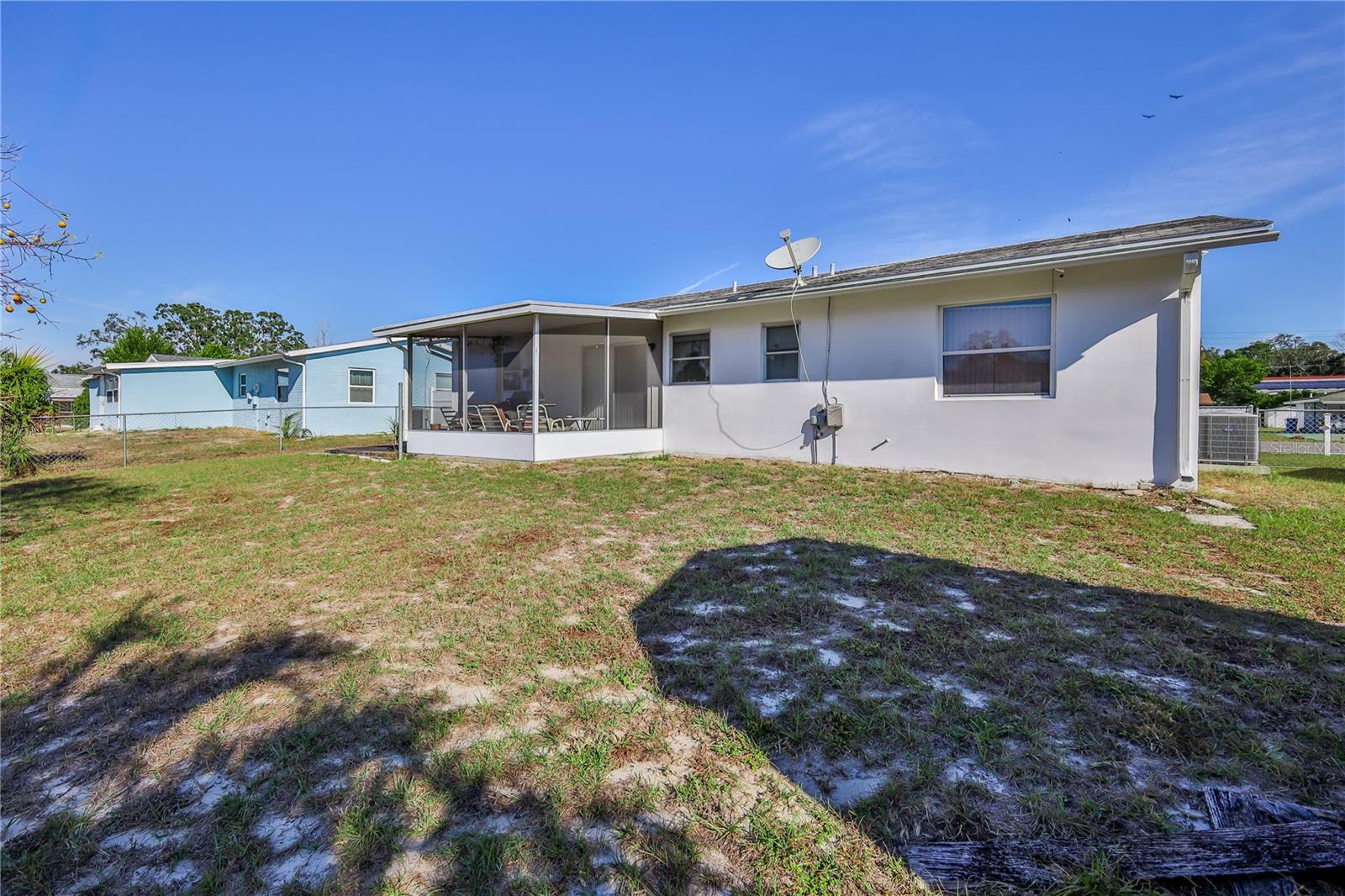 6352 Spring Hill Dr Property Photo 28