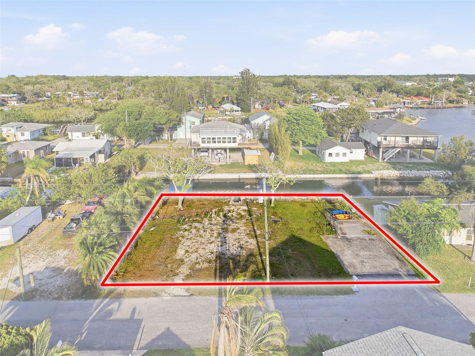 14206 Hendry Ct Property Photo 9