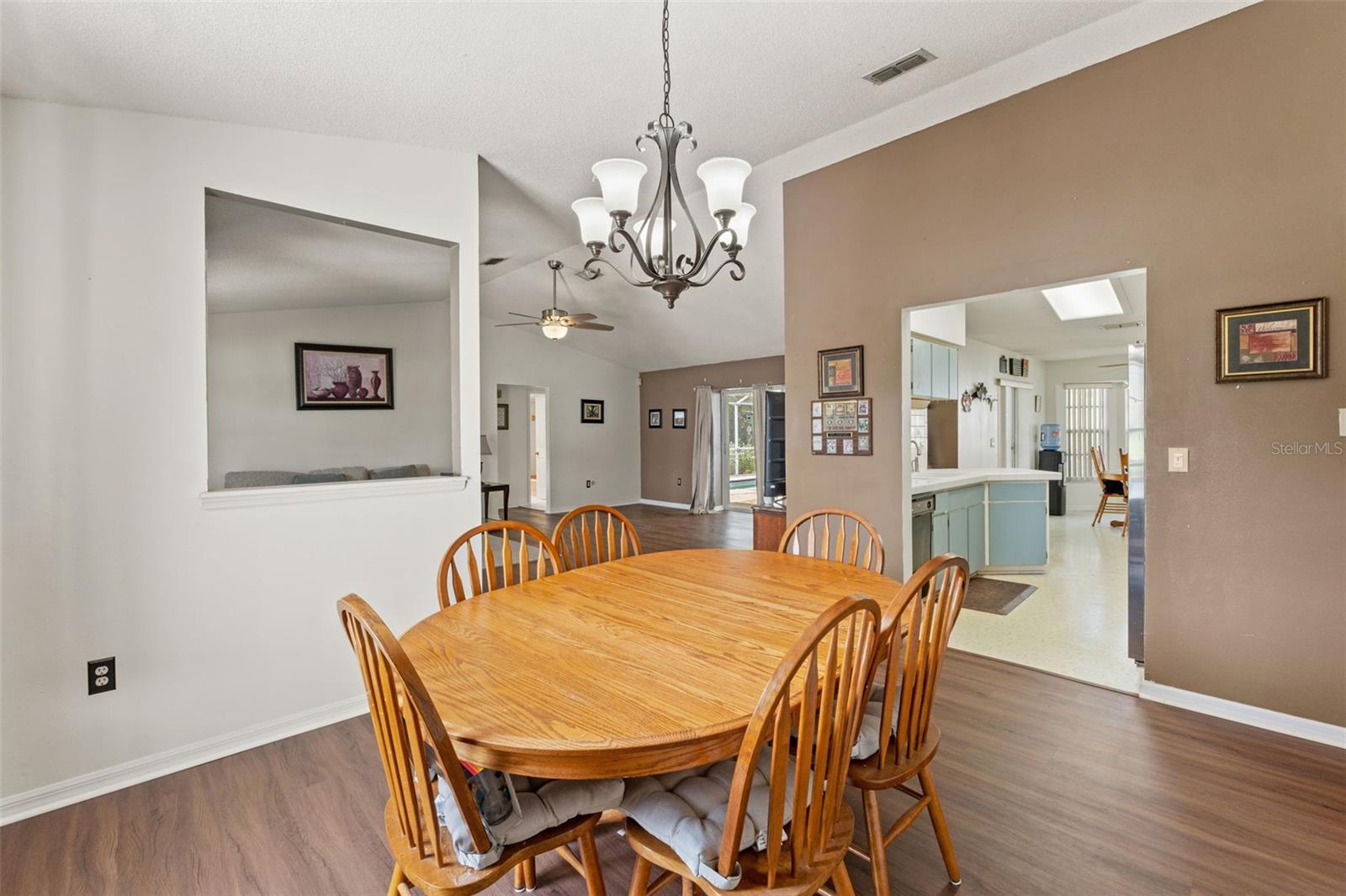 3077 Ardenwood Dr Property Photo 8