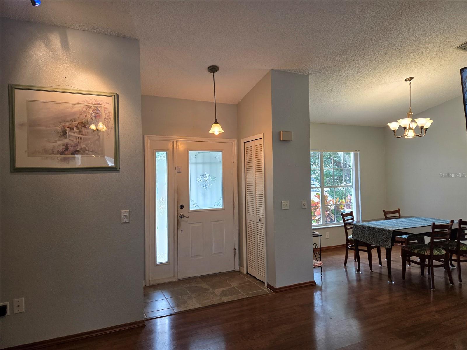 7605 Landmark Dr Property Photo 5