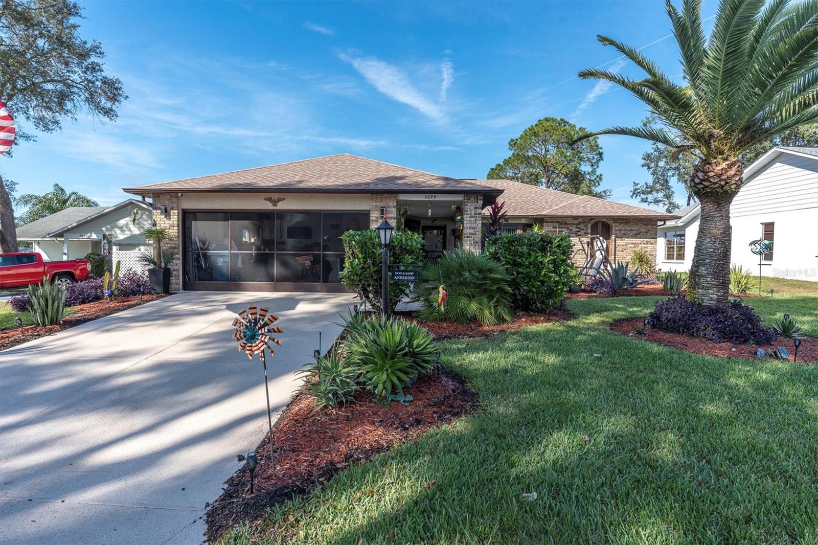 7099 Pond View Ct Property Photo 1