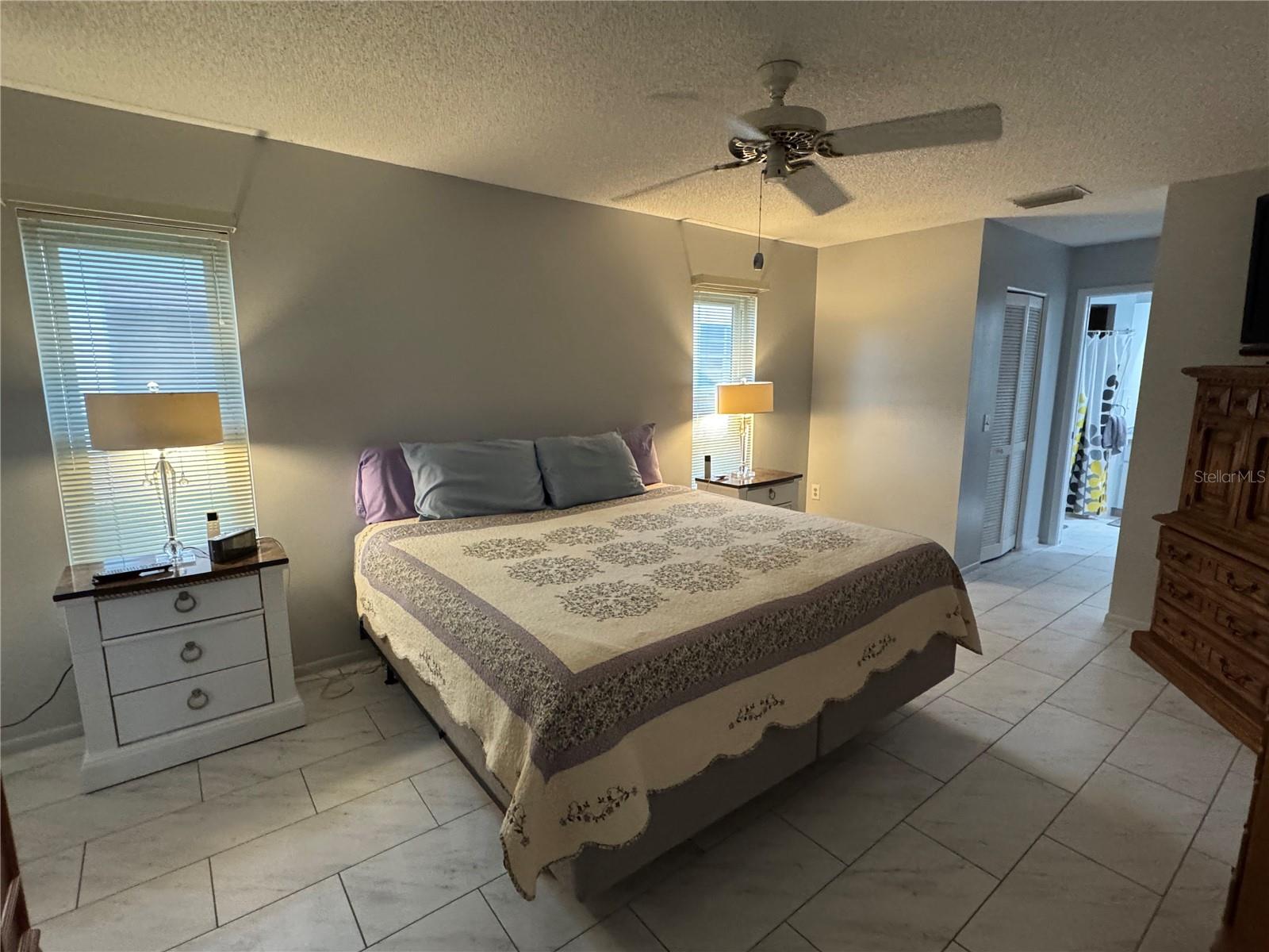 7099 Pond View Ct Property Photo 23