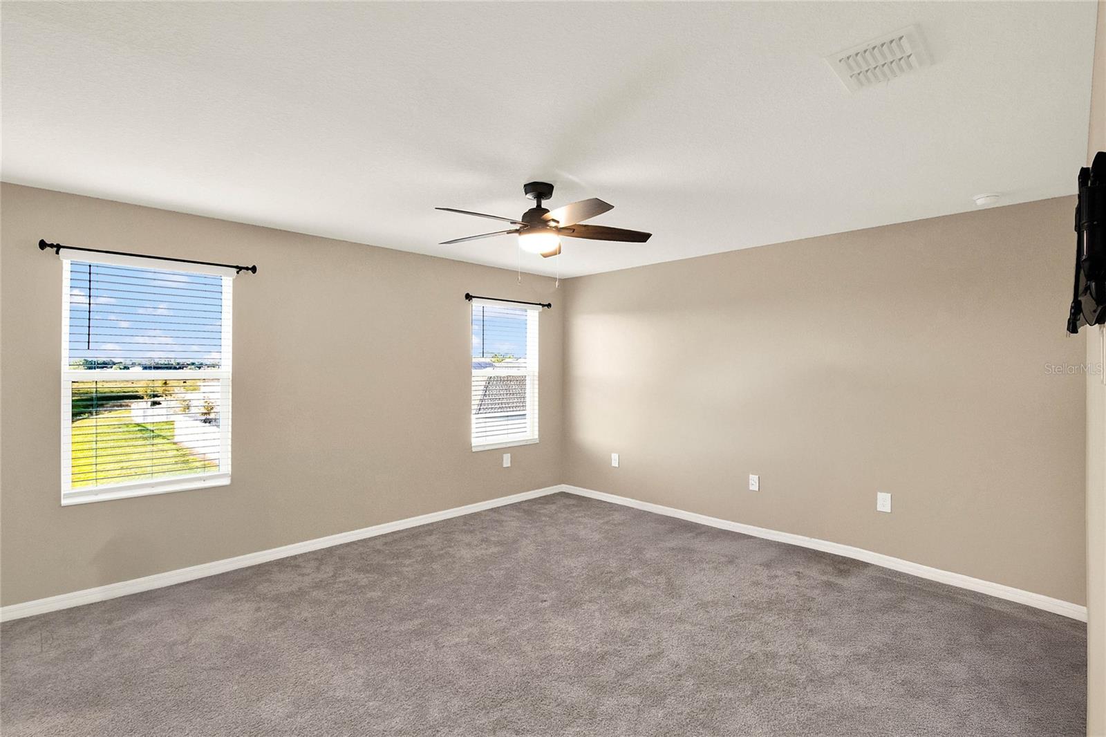 271 Inman Blvd Property Photo 18