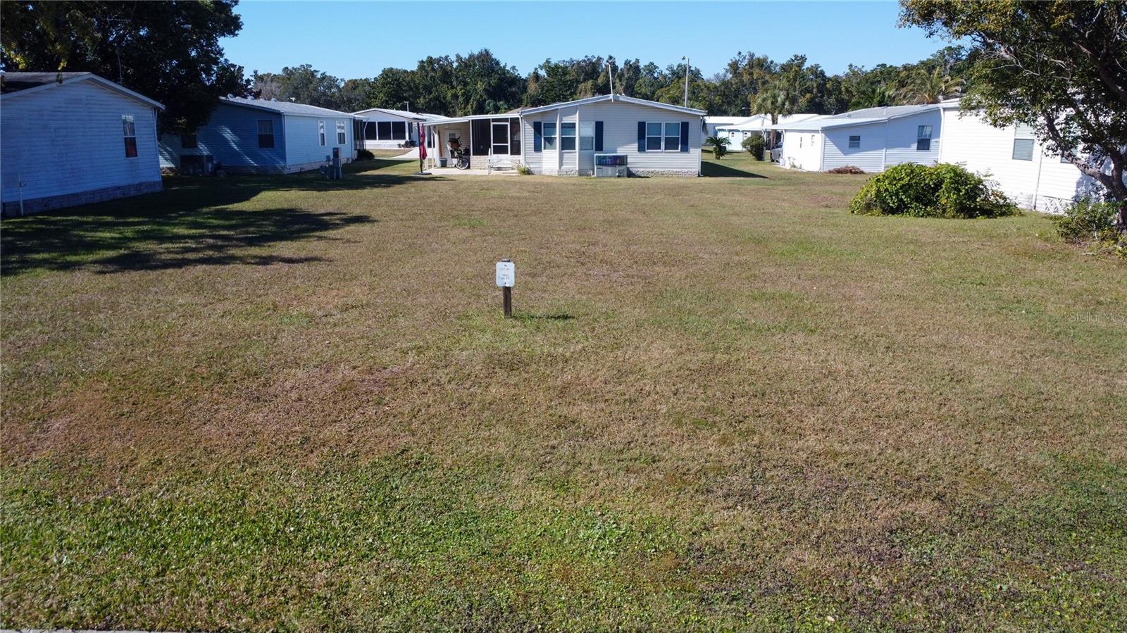 Forest Glenn Dr Property Photo 26