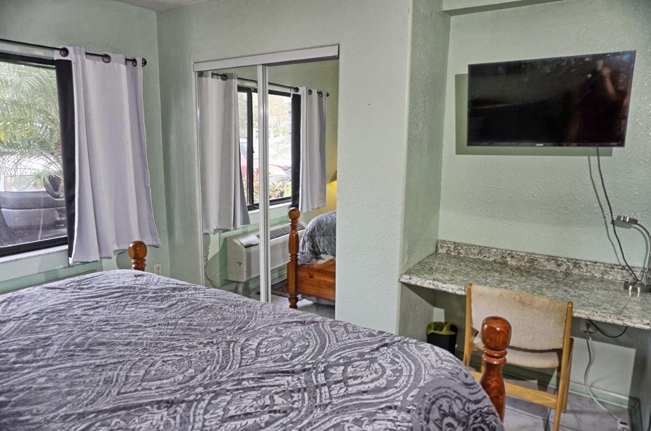 20921 Haulover Cv #f5 Property Photo 15