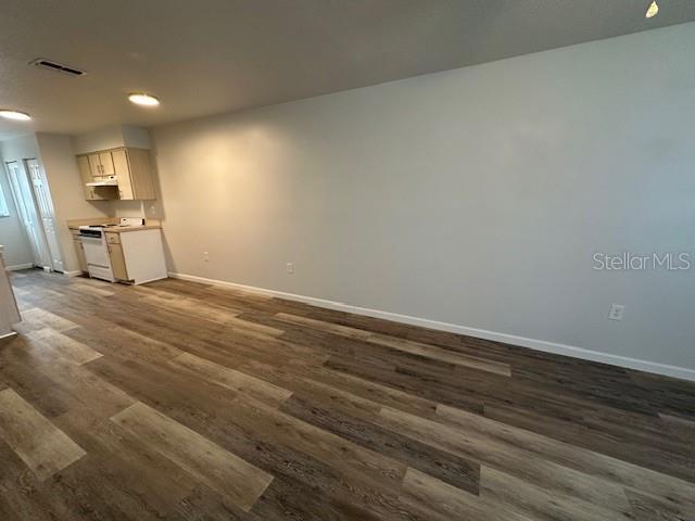 2781 Landover Blvd Property Photo 5