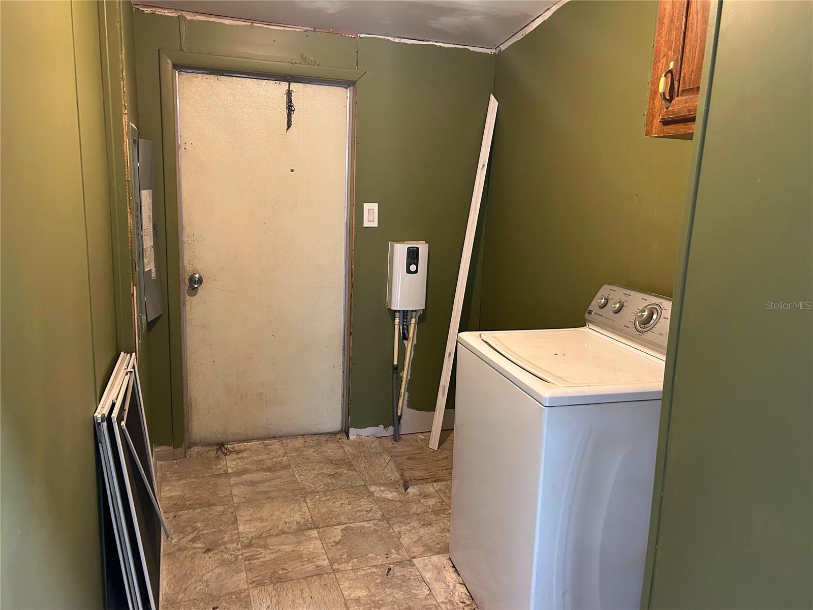 9867 Jerome Dr Property Photo 26