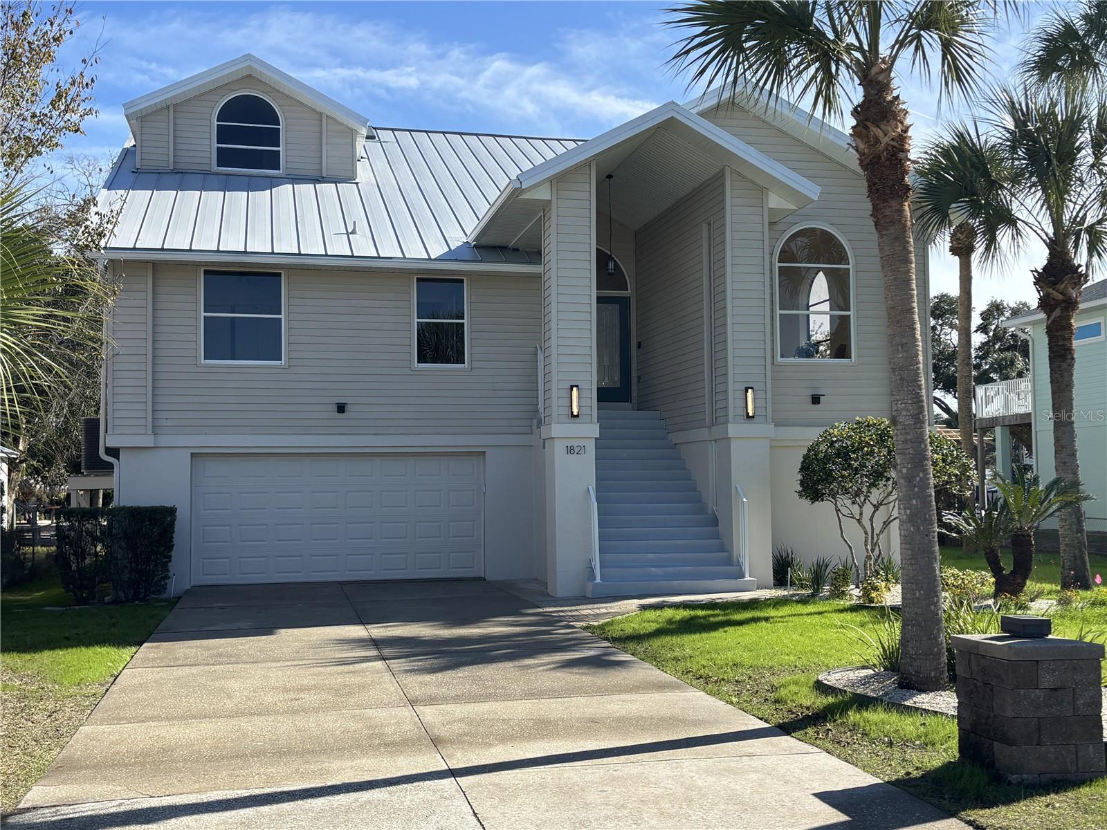 1821 NW 20TH AVE