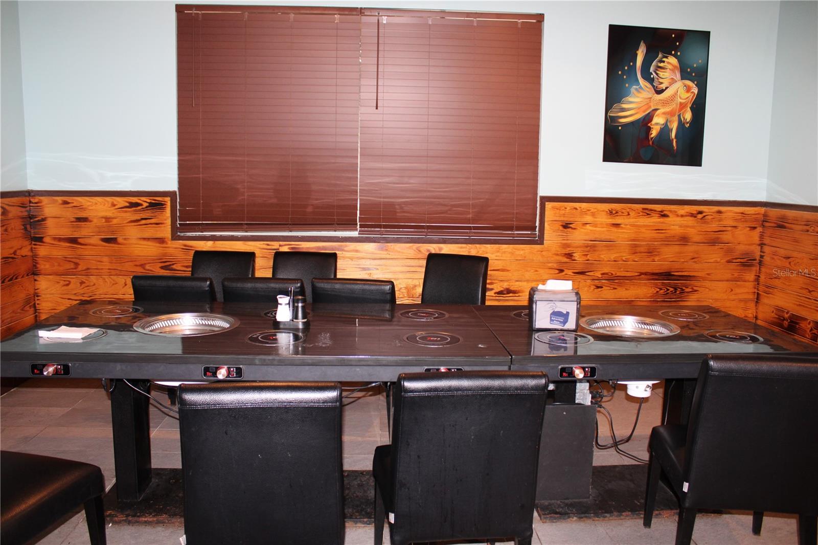 Commercial Way Property Photo 8
