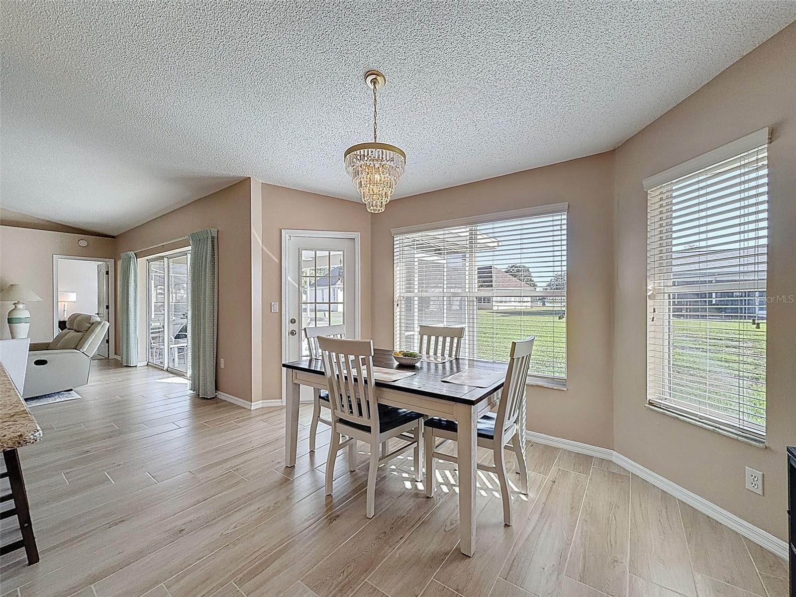 9428 Apple Dumpling Ct Property Photo 11