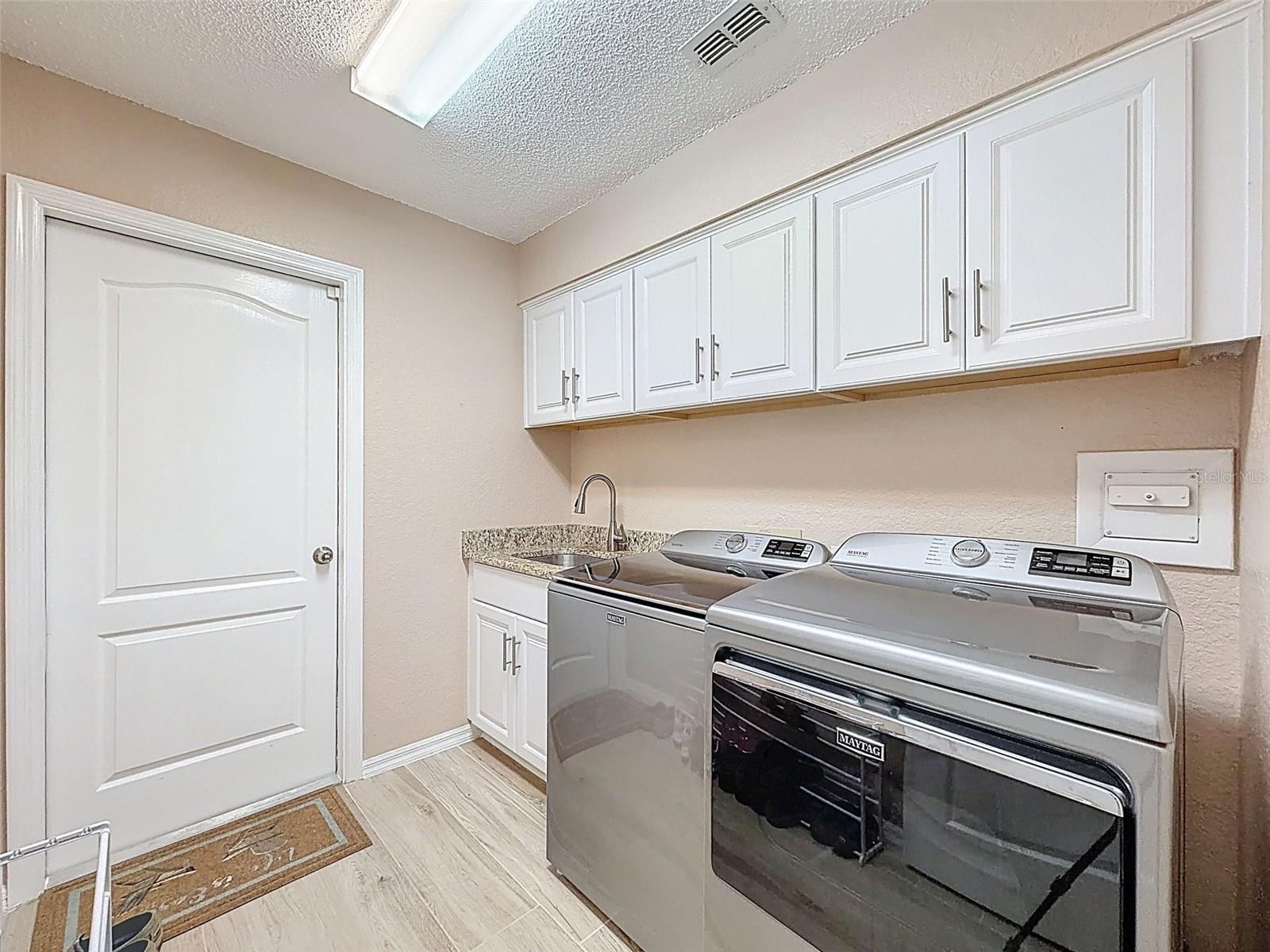 9428 Apple Dumpling Ct Property Photo 26