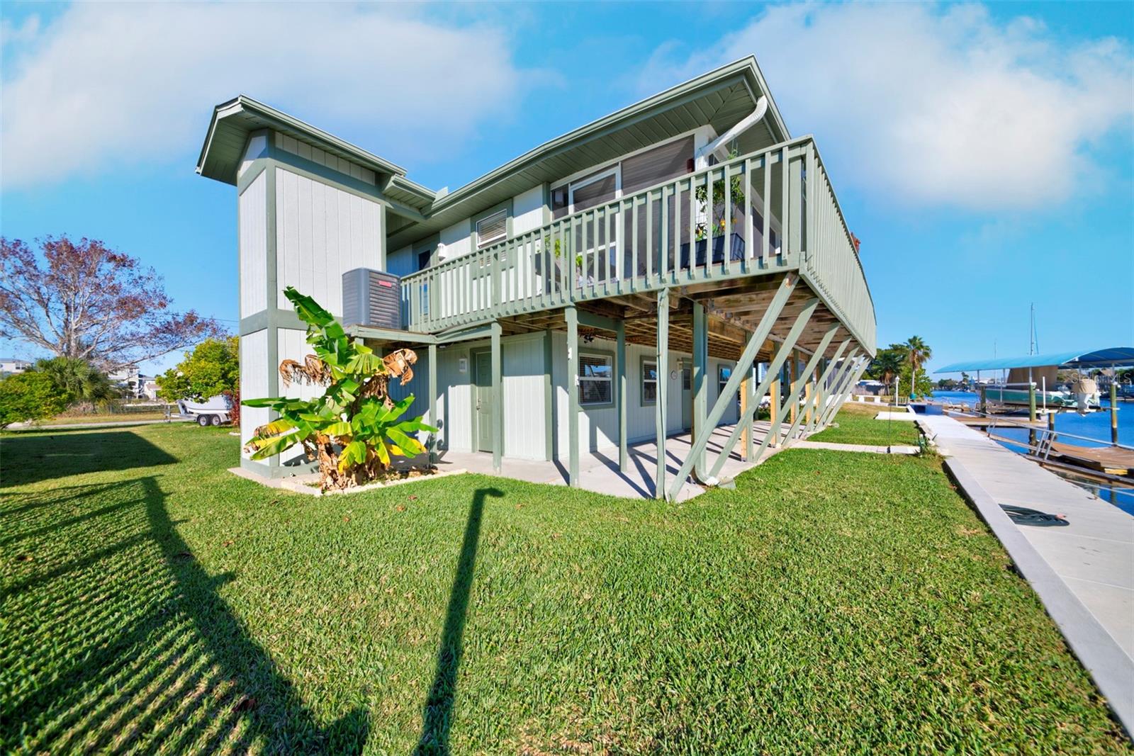 3358 Minnow Creek Dr Property Photo 1