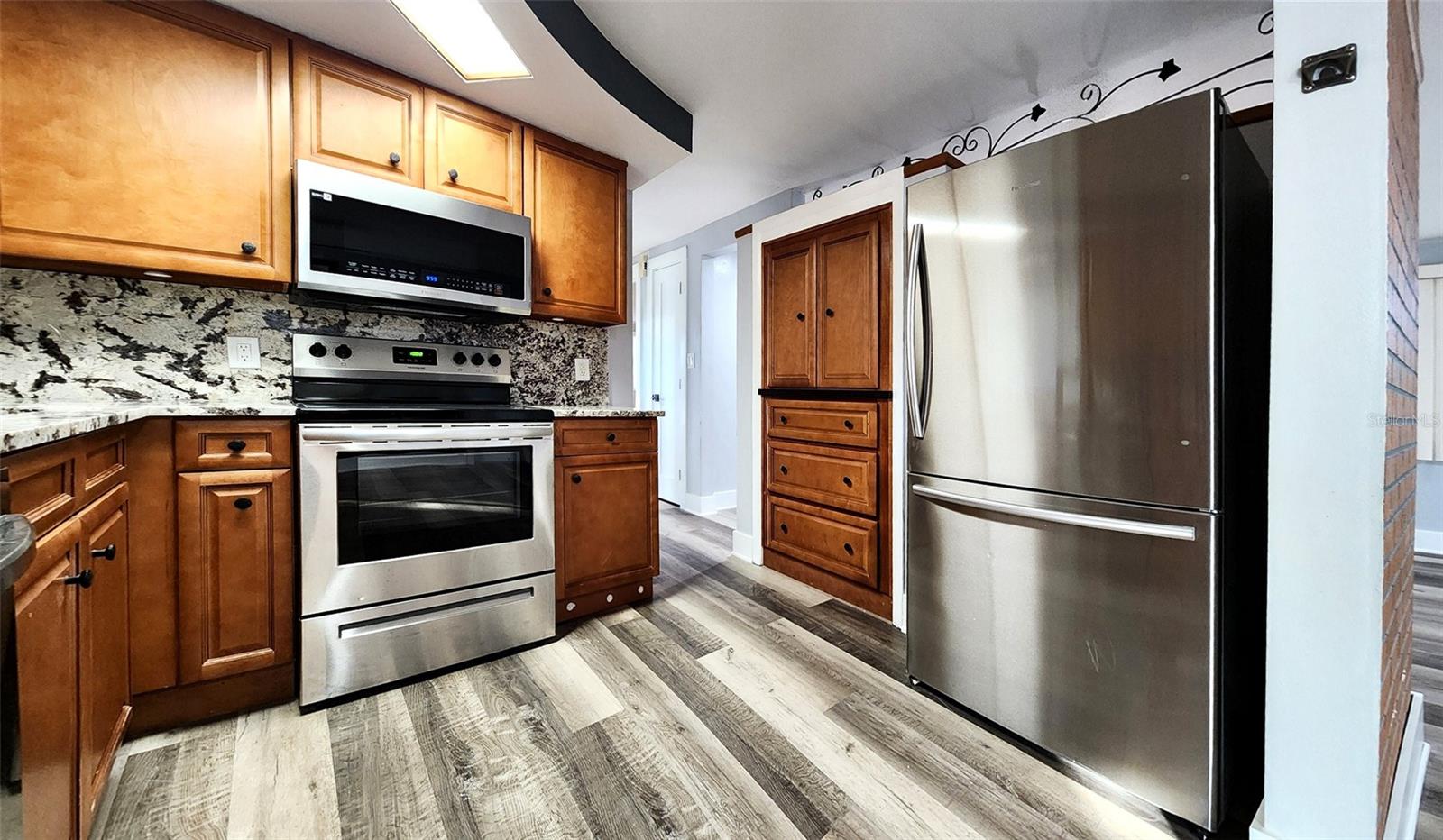 3629 Bedford St Property Photo 5