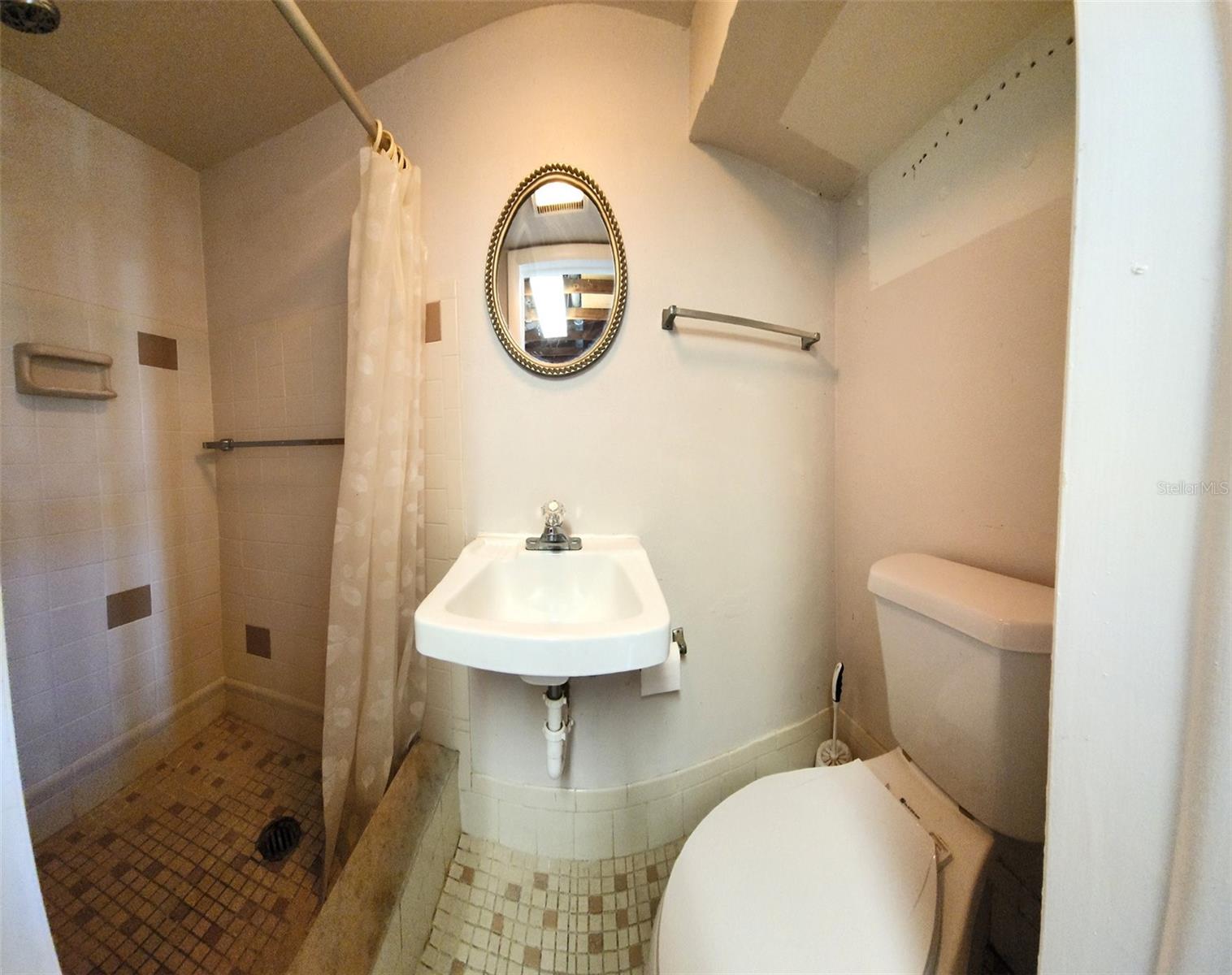3629 Bedford St Property Photo 23