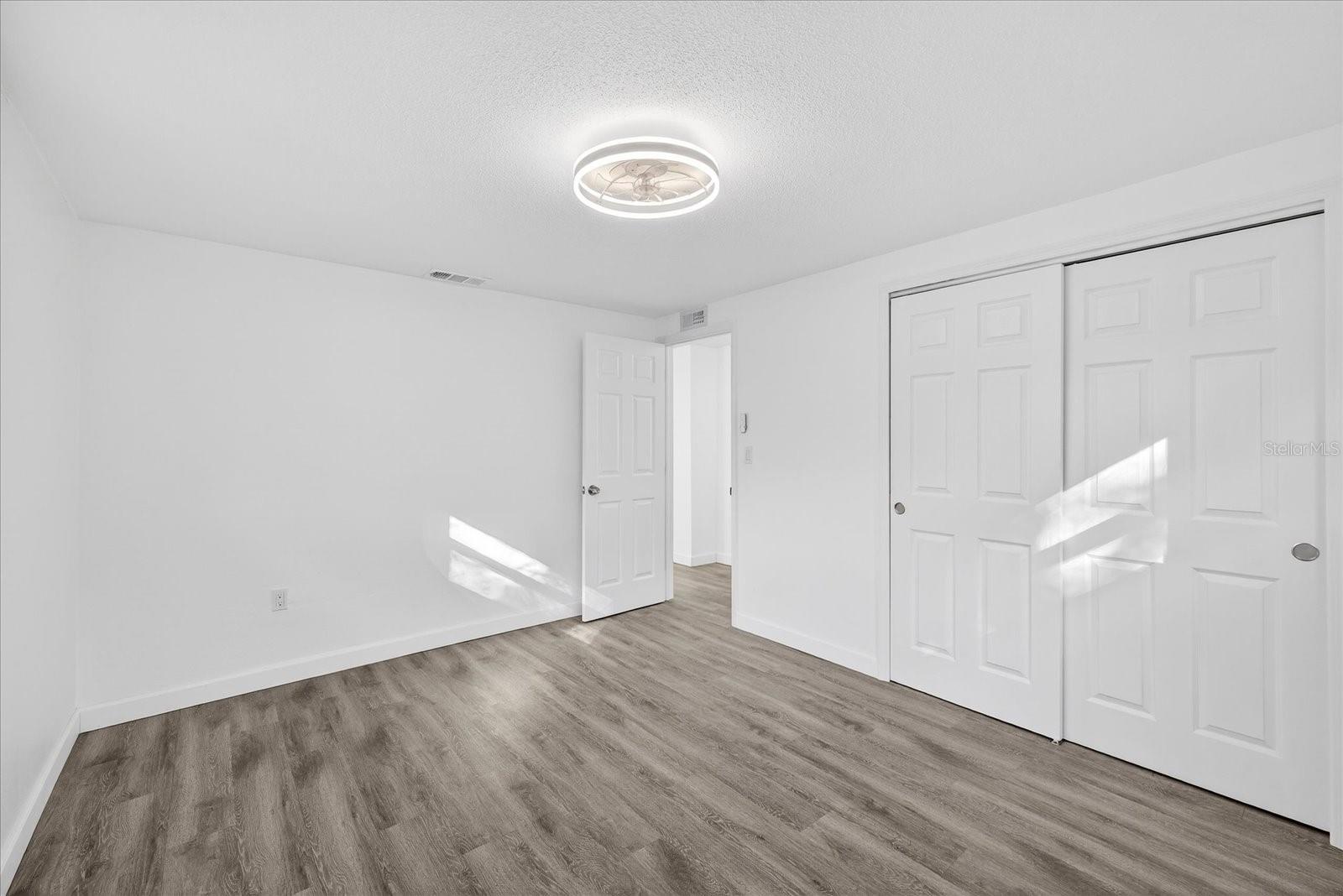 4928 Amherst Ct Property Photo 40
