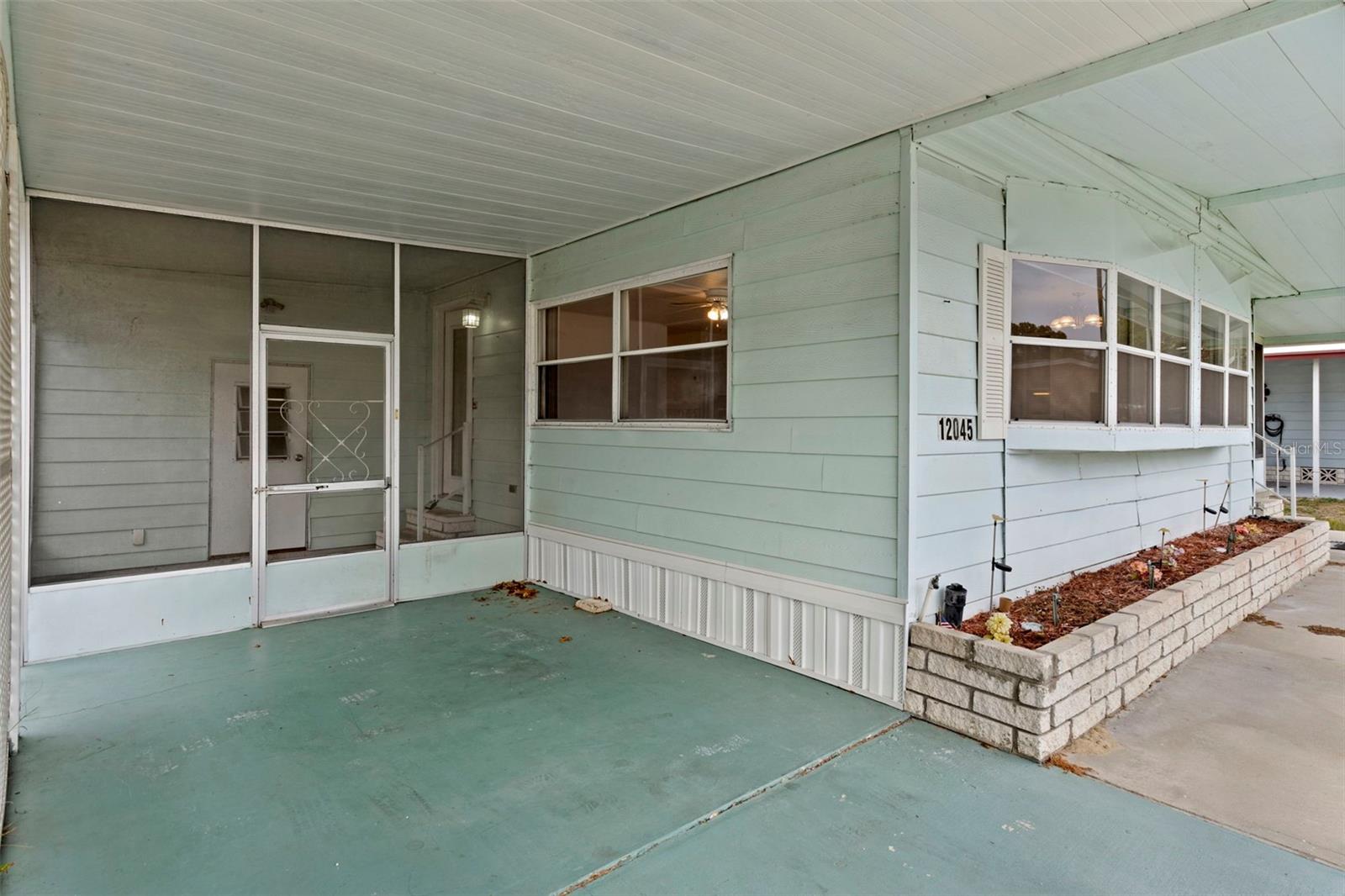 12045 Formosa St Property Photo 12