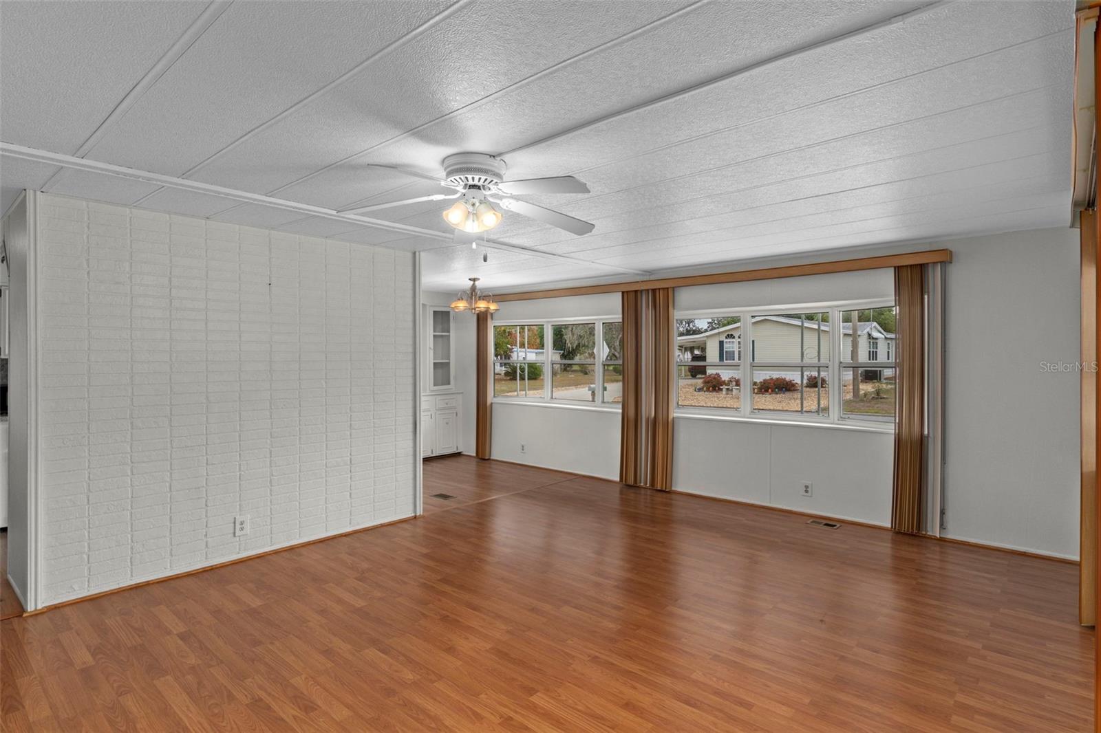 12045 Formosa St Property Photo 15