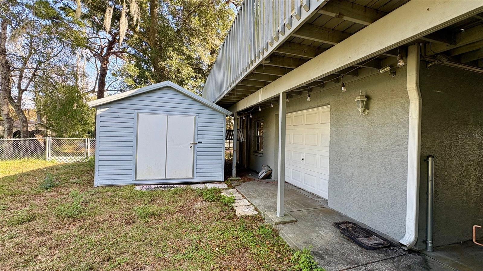 7815 Butler Ave Property Photo 3