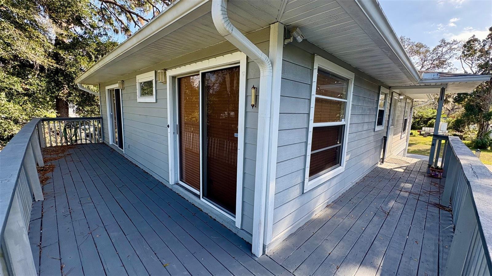 7815 Butler Ave Property Photo 5
