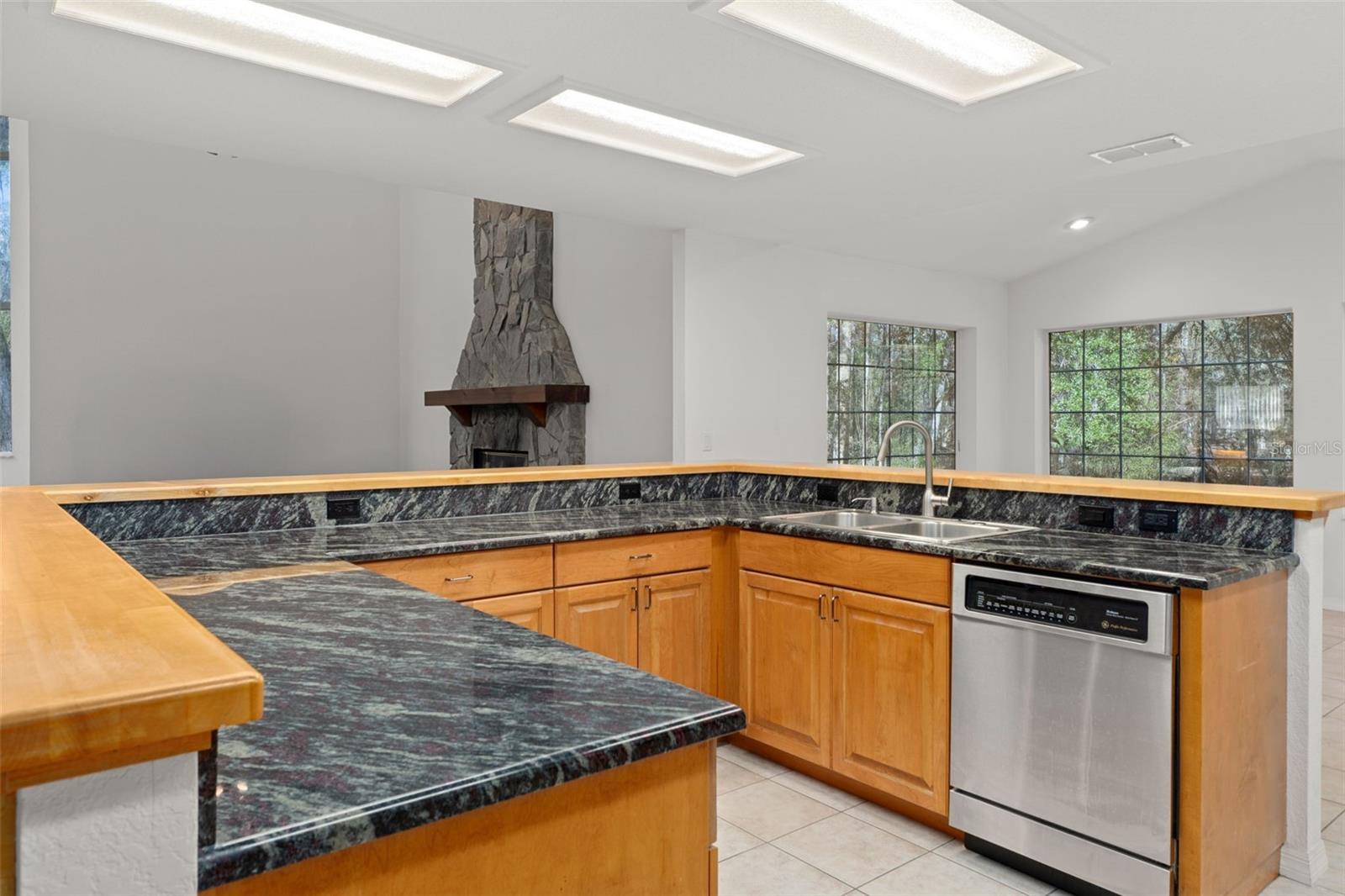 5248 Neff Lake Rd Property Photo 44