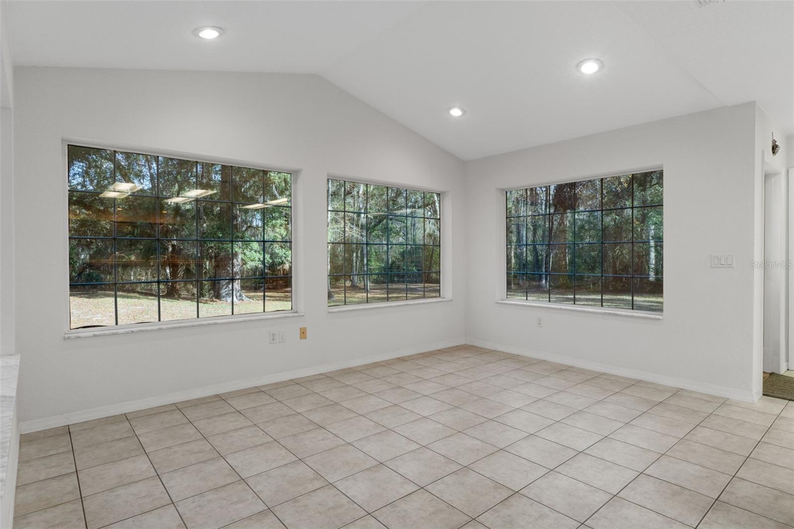 5248 Neff Lake Rd Property Photo 46