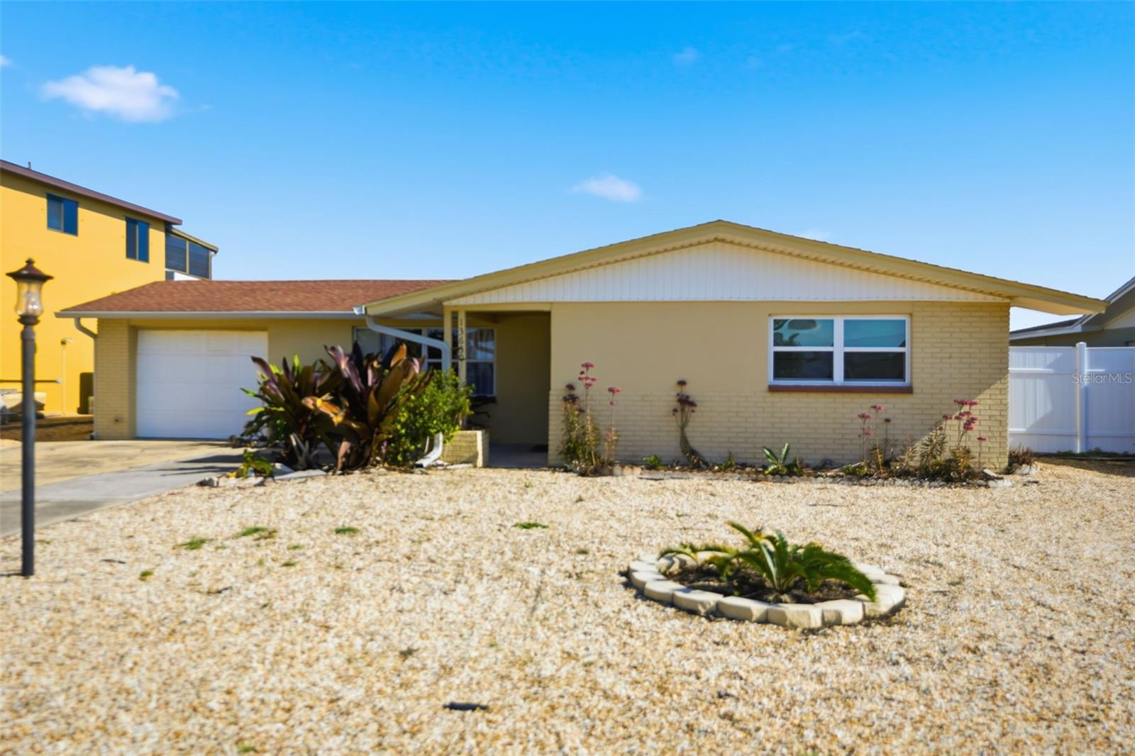 13630 Garris Dr Property Photo 5