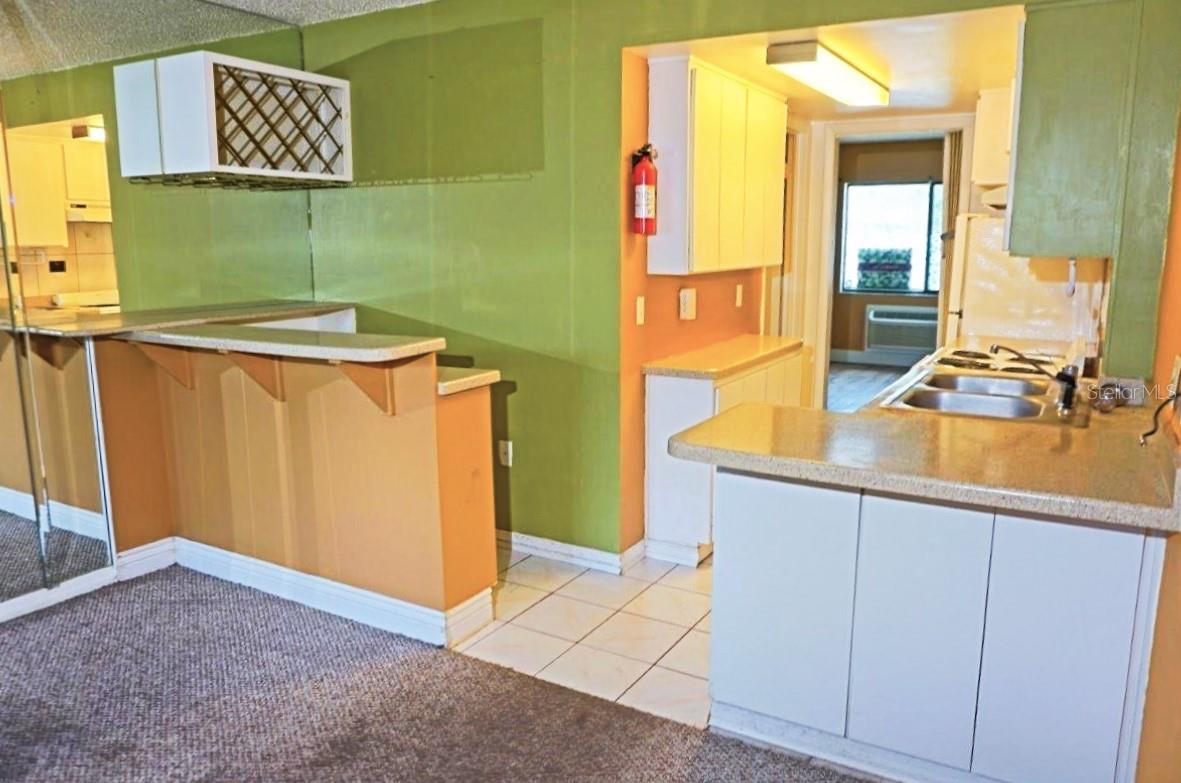 1865 Mazo Mnr #j5 Property Photo 8