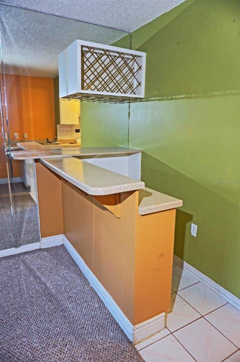 1865 Mazo Mnr #j5 Property Photo 9