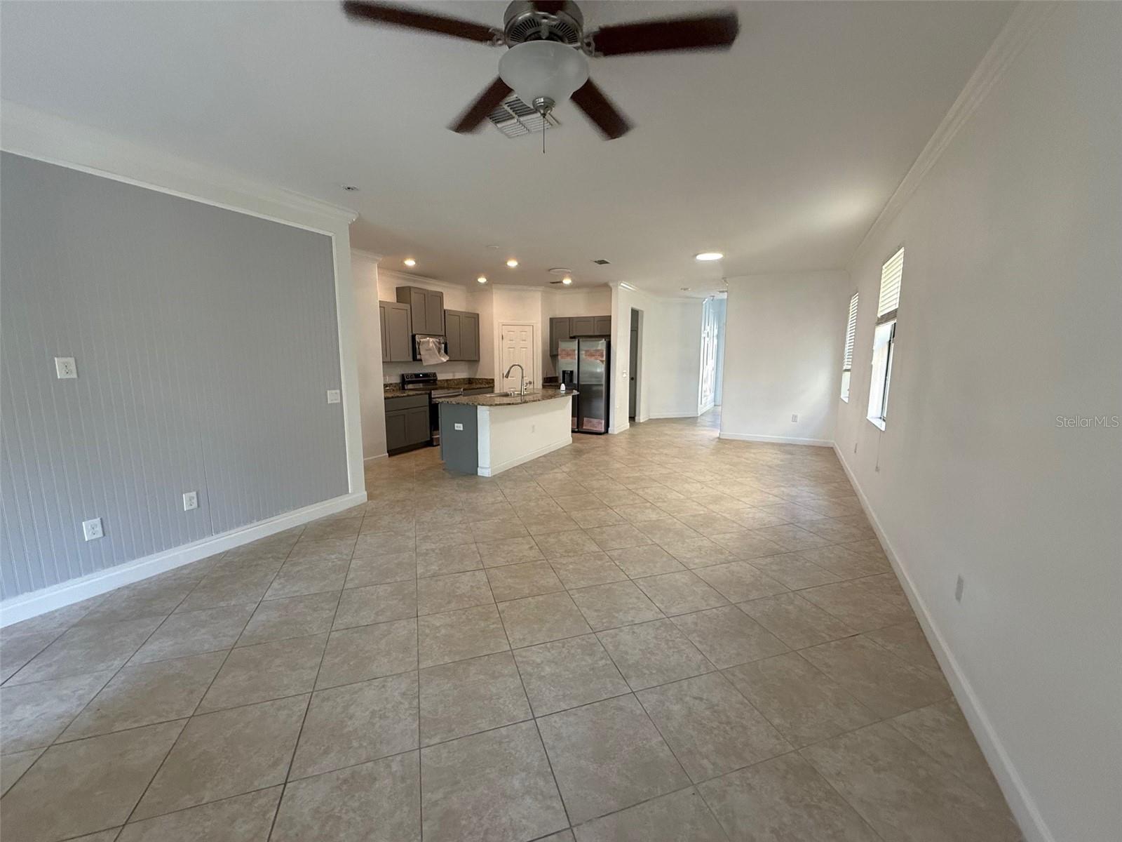 950 Terra Vista St Property Photo 3