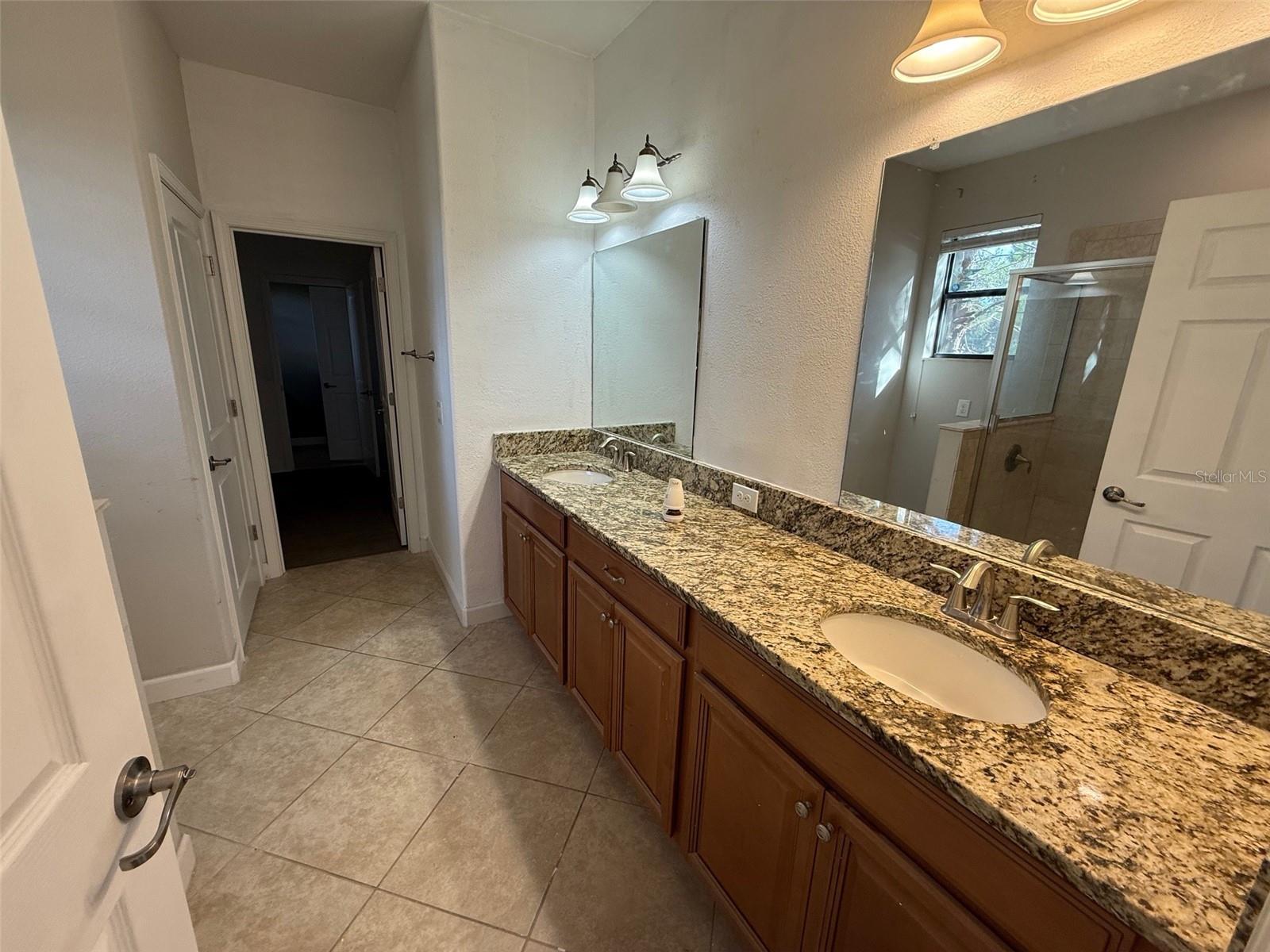 950 Terra Vista St Property Photo 7
