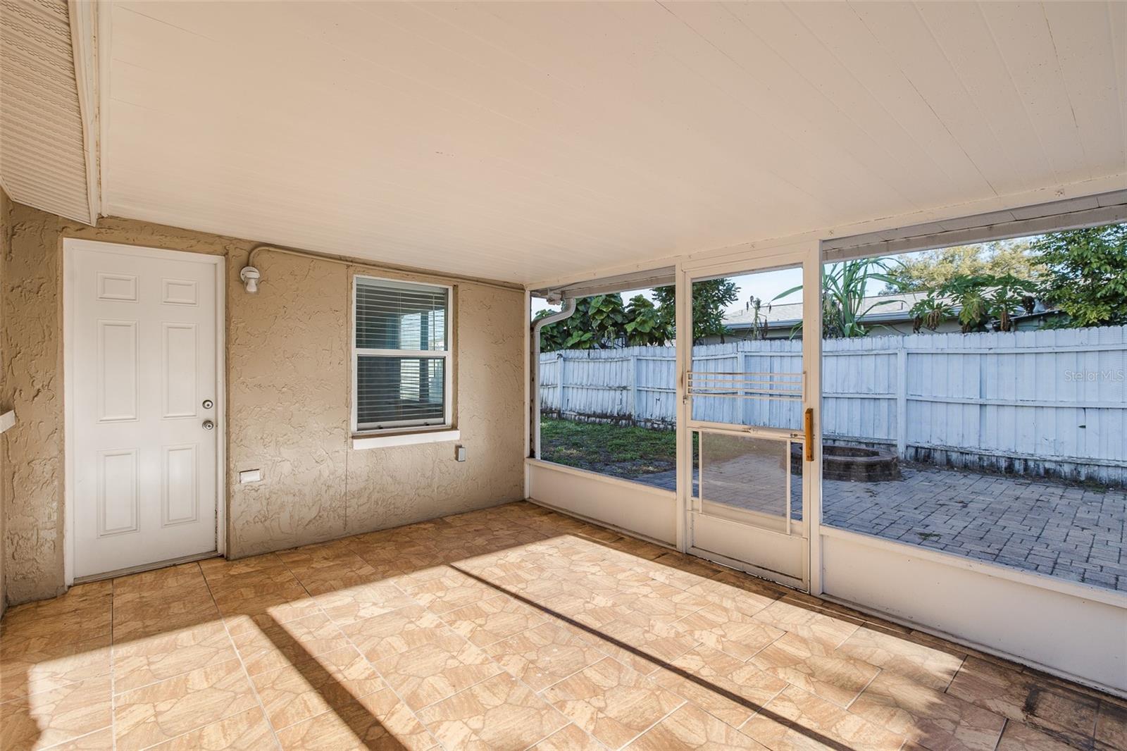 1148 Fernwood Dr Property Photo 14
