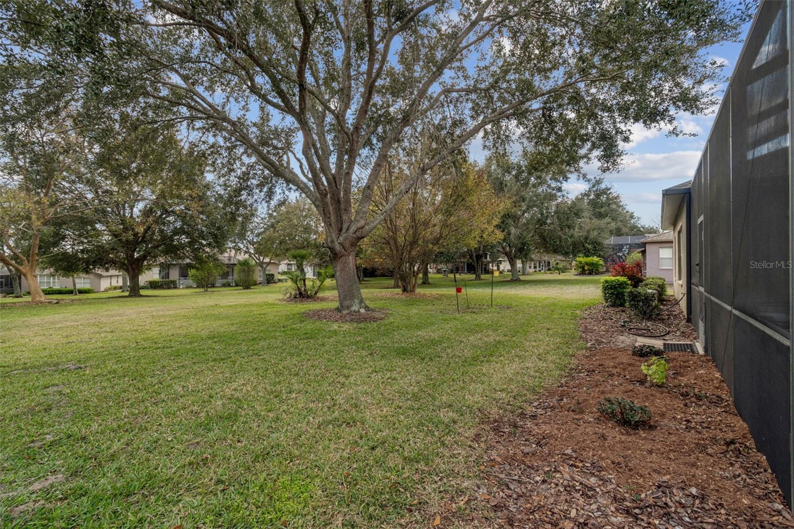 18902 Grand Club Dr Property Photo 34