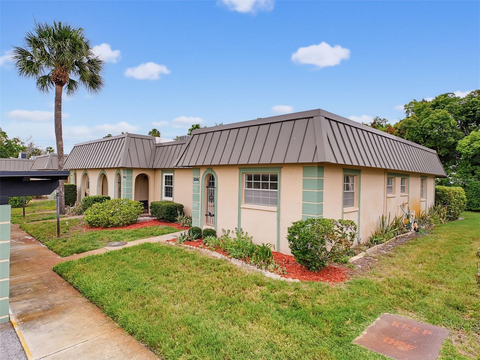 4422 Sunstate Dr Property Photo 1