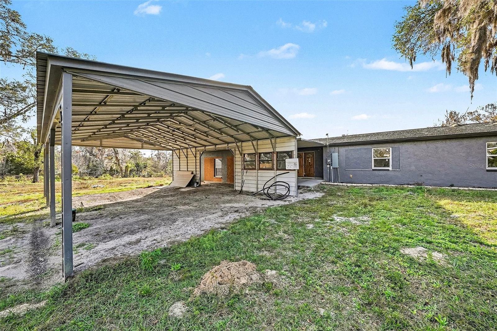 27178 Hickory Hill Rd Property Photo 6