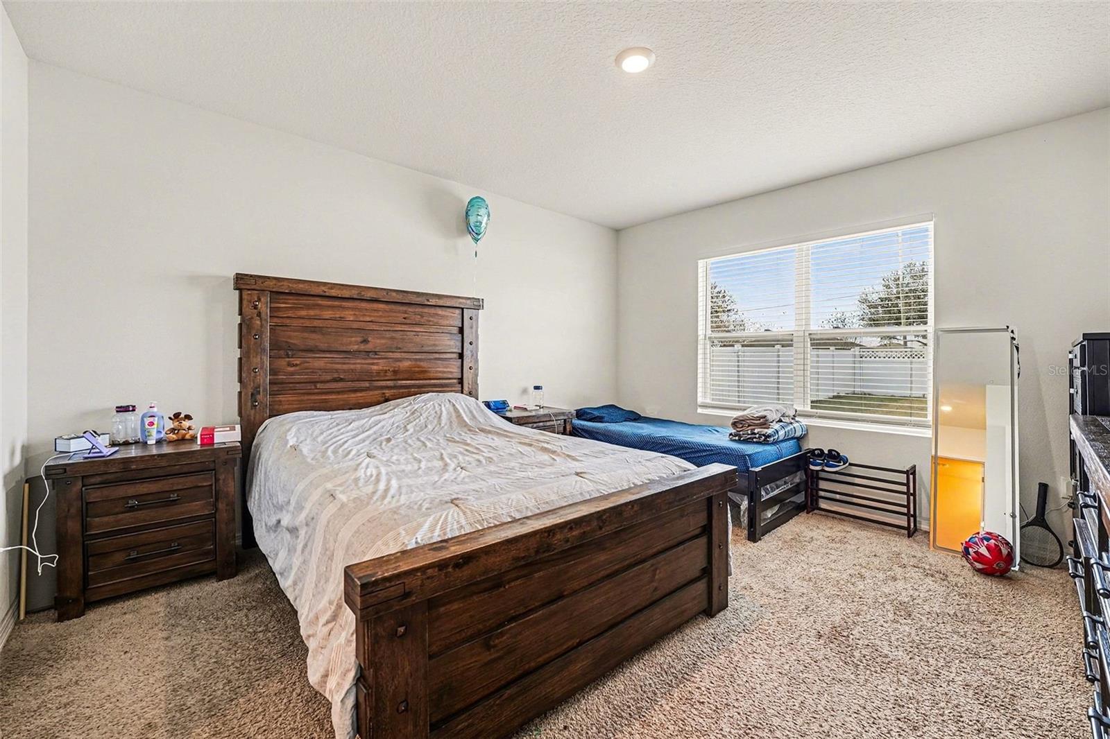3180 Country Club Cir Property Photo 7