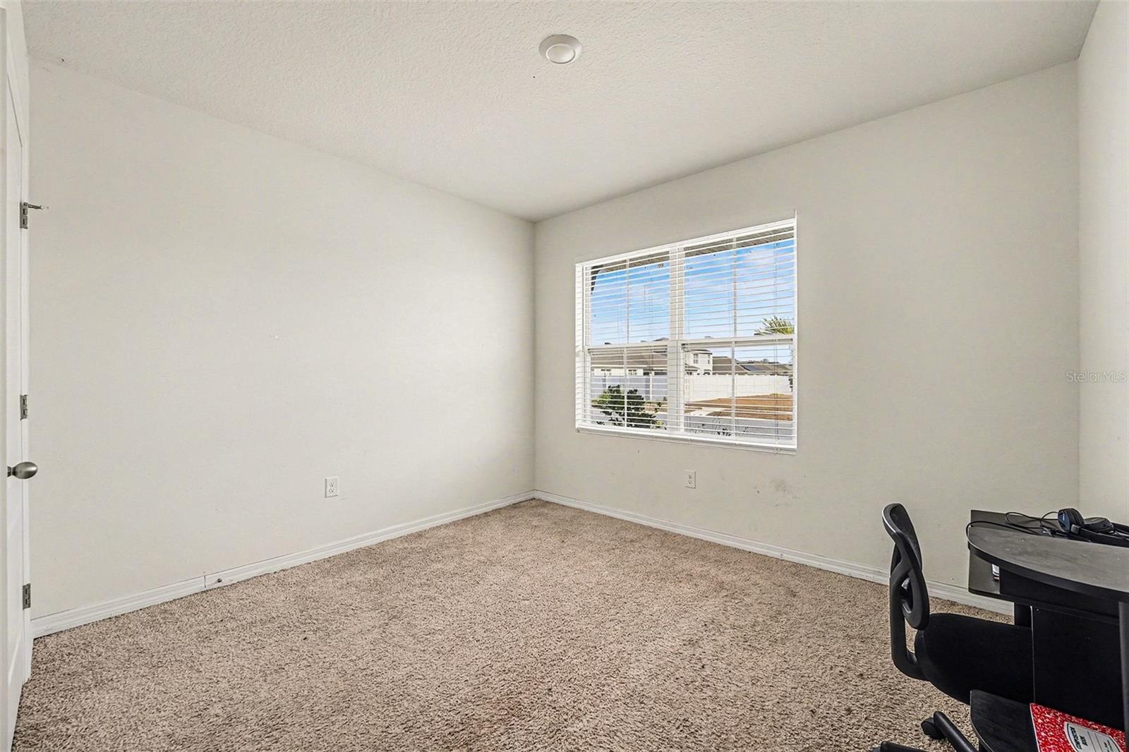 3180 Country Club Cir Property Photo 10