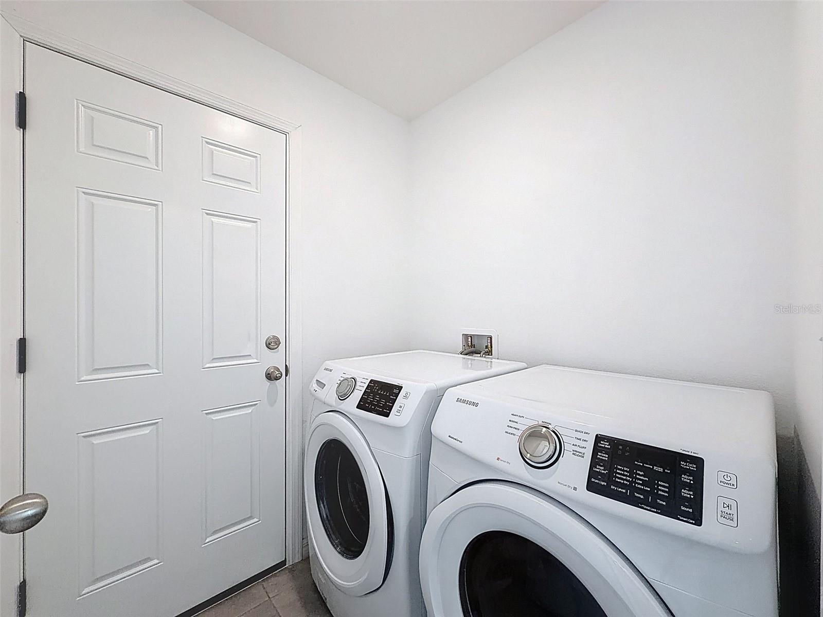 12943 Impatiens St Property Photo 38