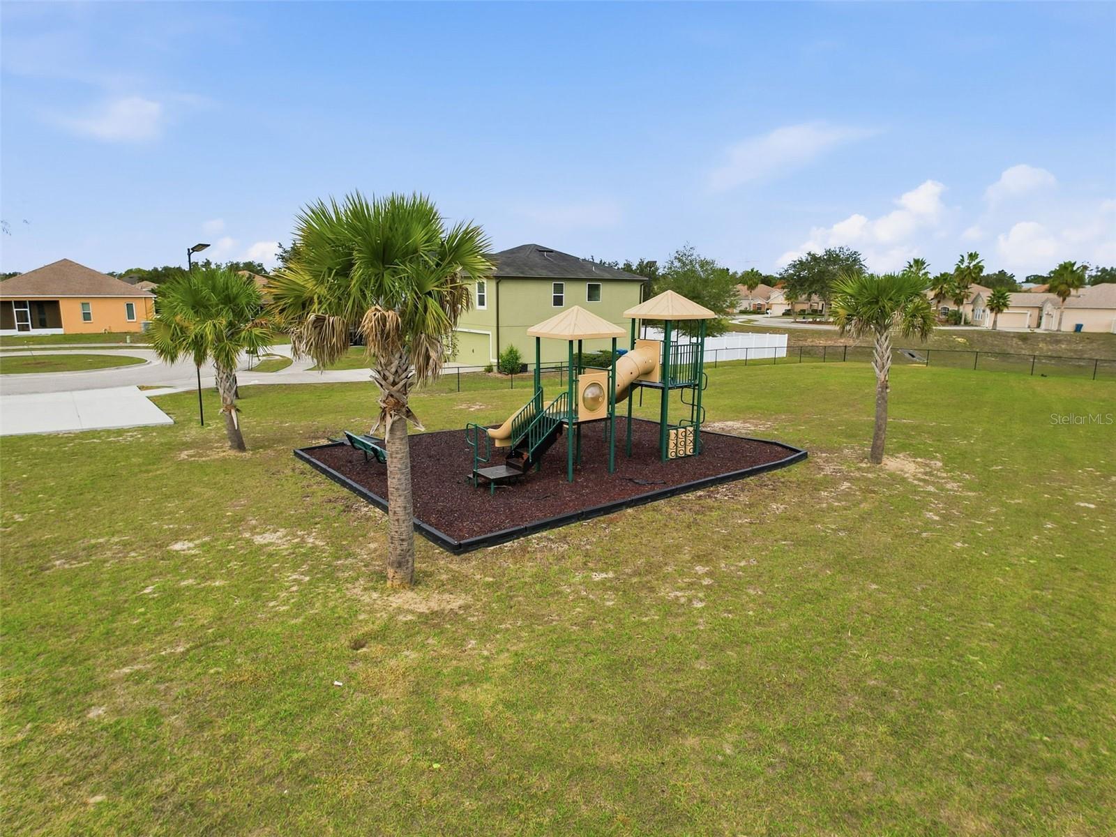 12943 Impatiens St Property Photo 49